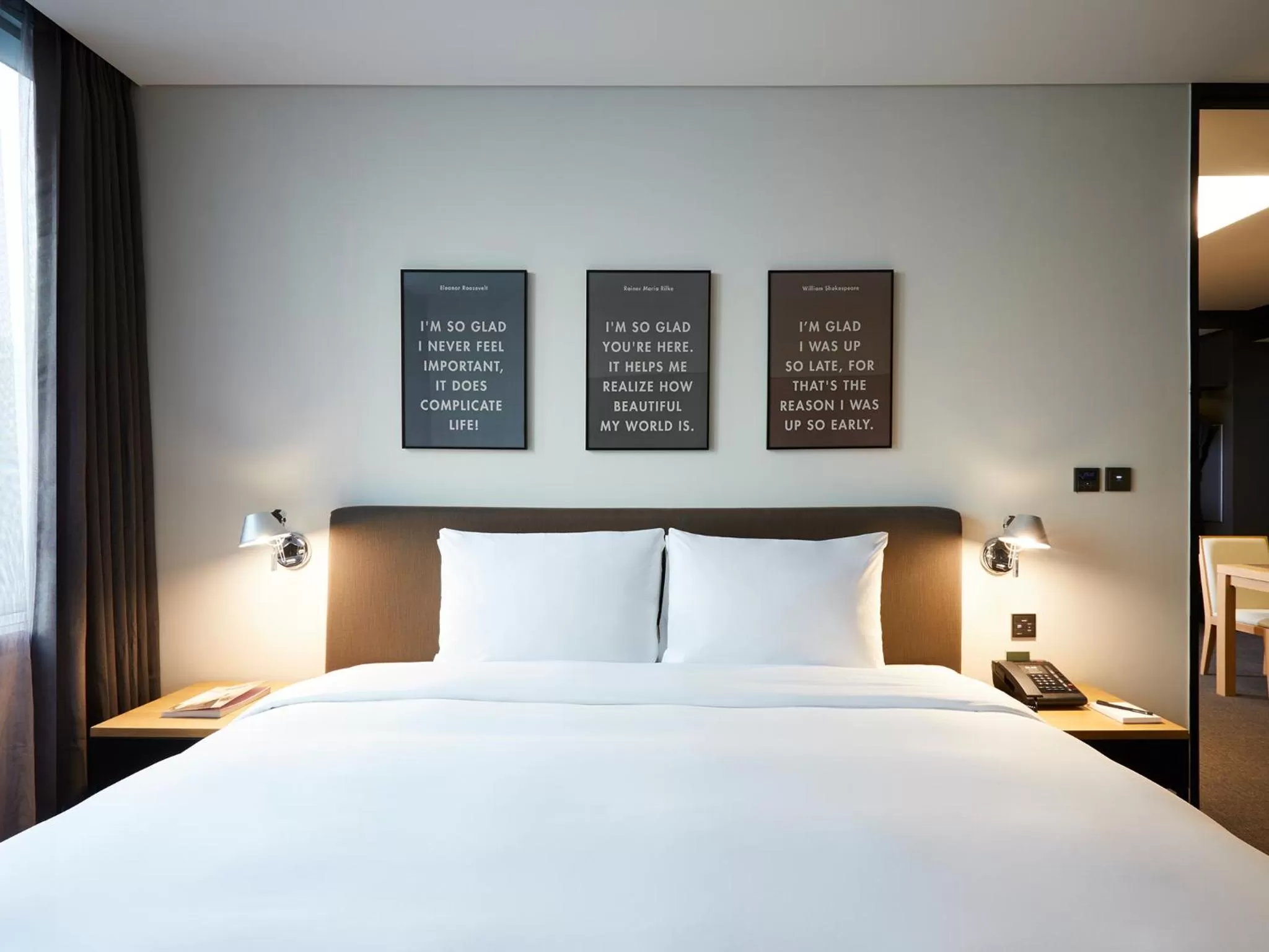 Photo of the whole room, Bed in GLAD Mapo