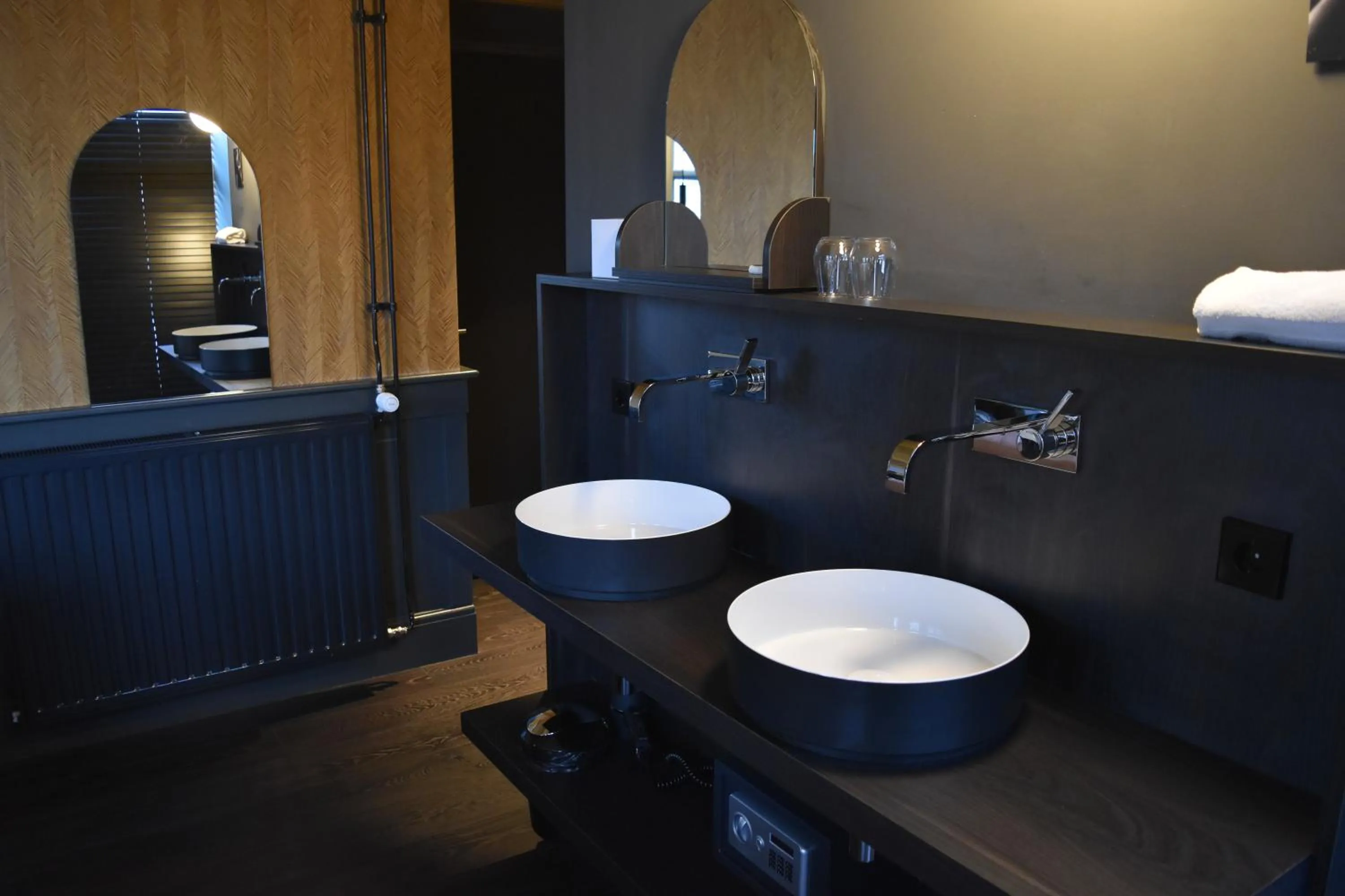 Area and facilities in Hotel Frank since 1666