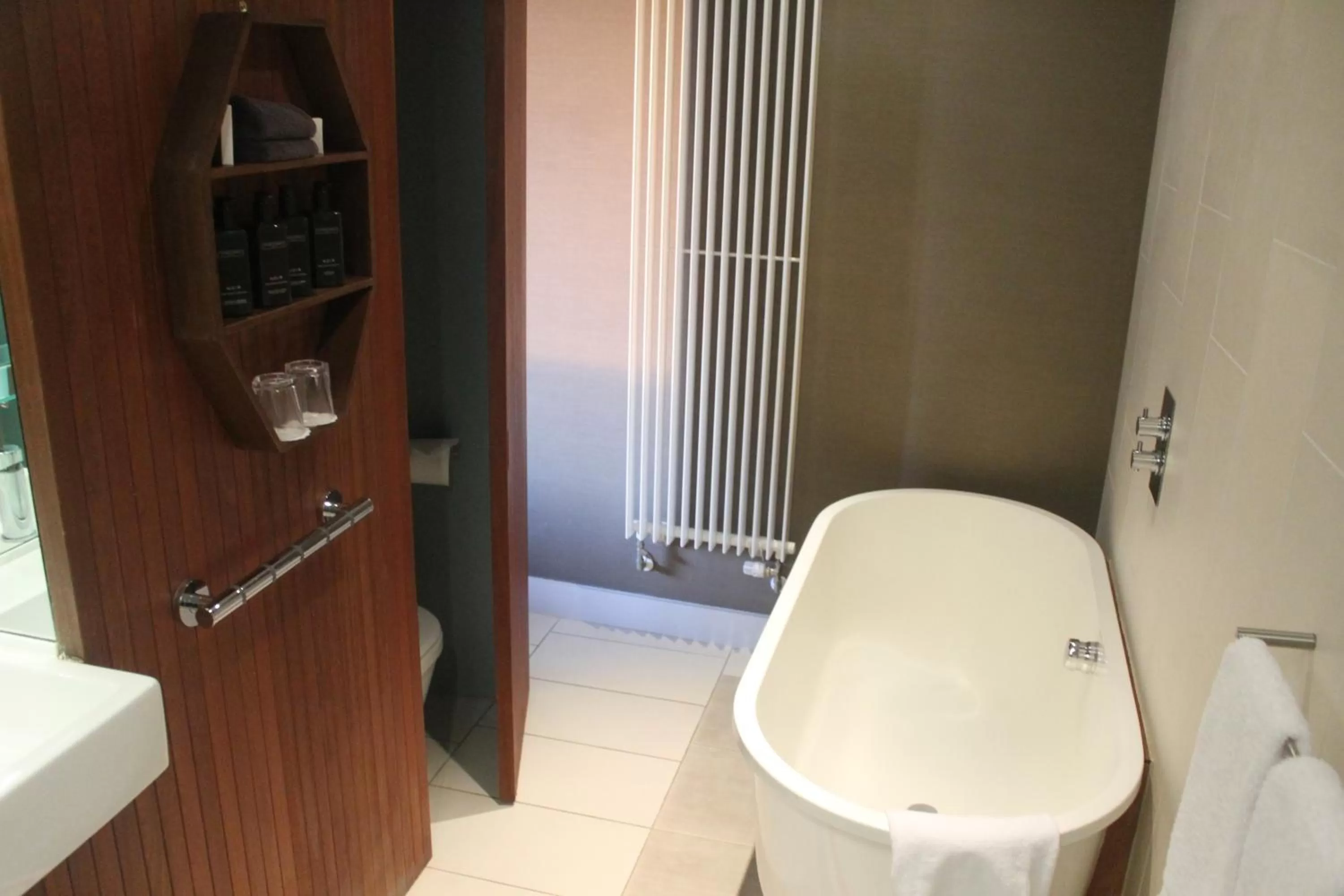 Bathroom in The Midland