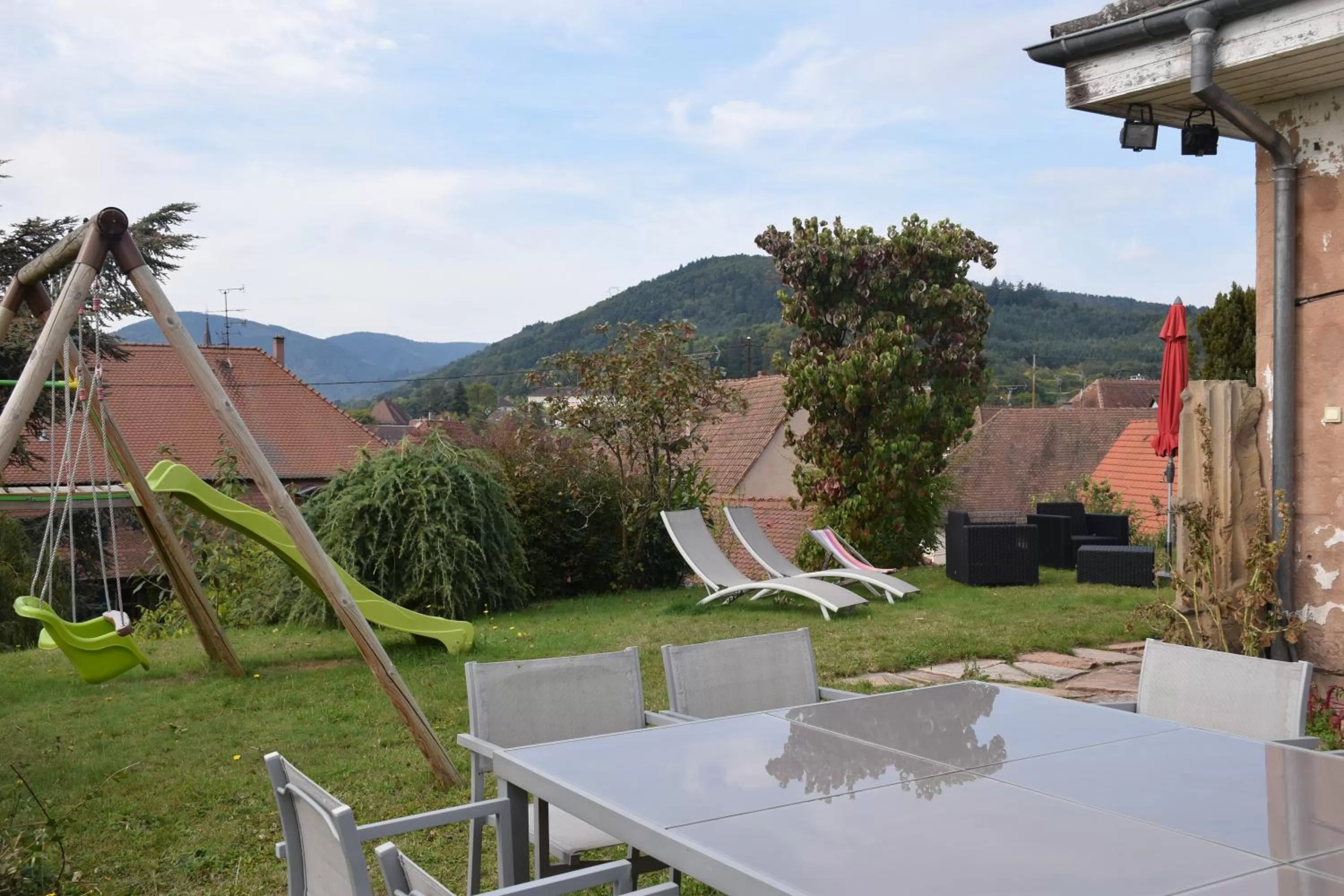 Property building in Les Chambres du Beau Regard