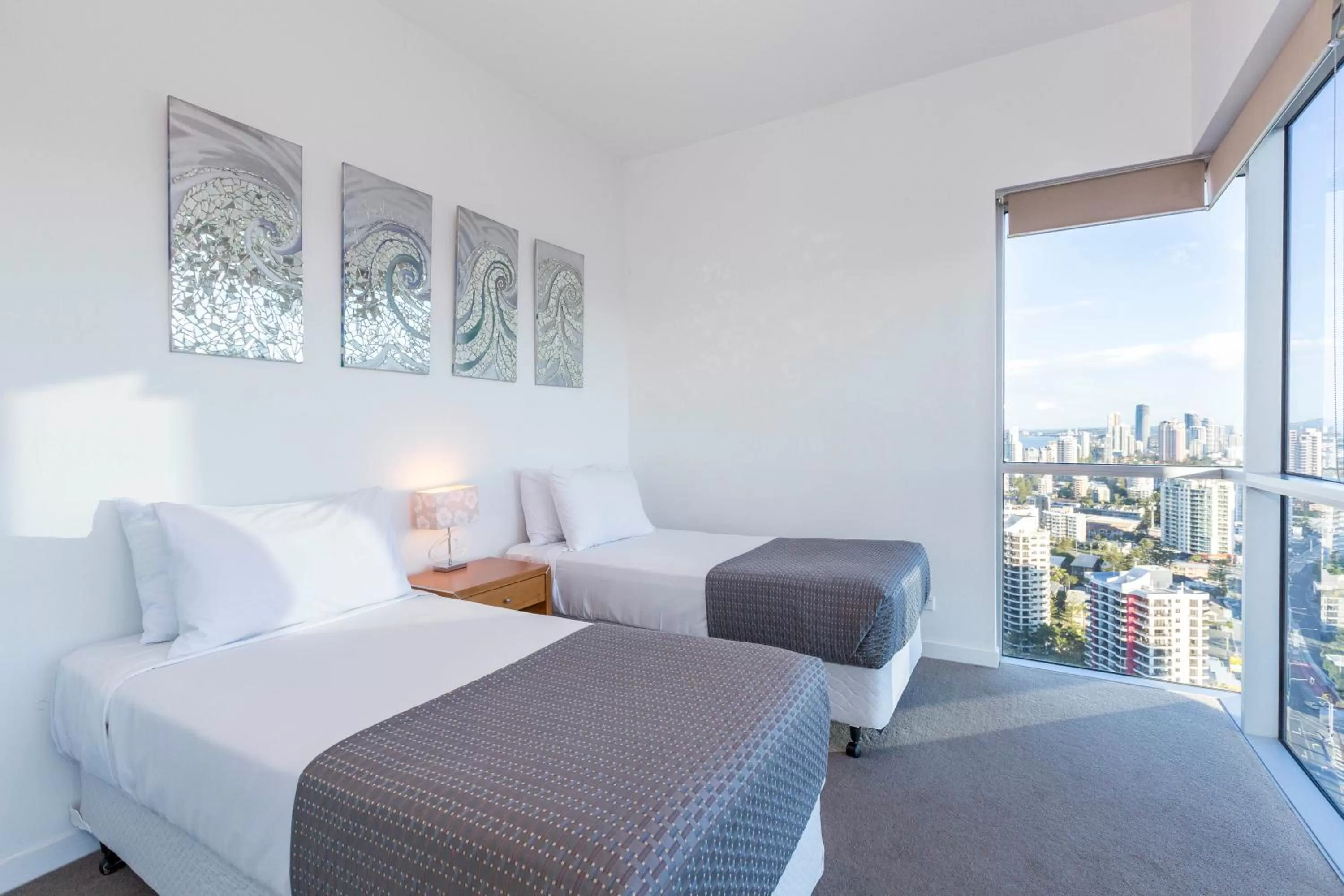 Bed in Artique Surfers Paradise - Official