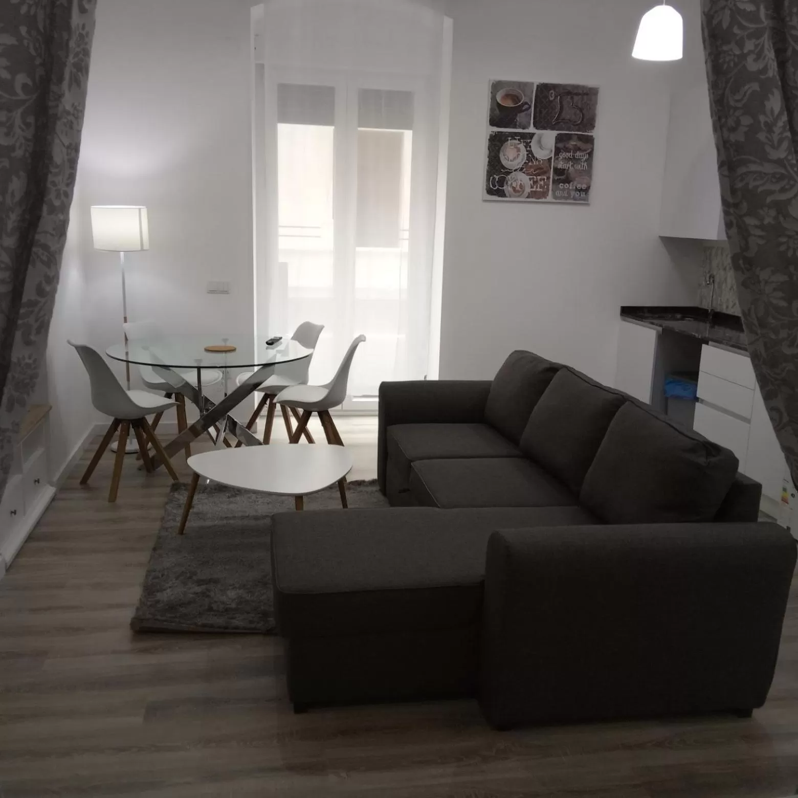 Living room in Alicante Center Apart