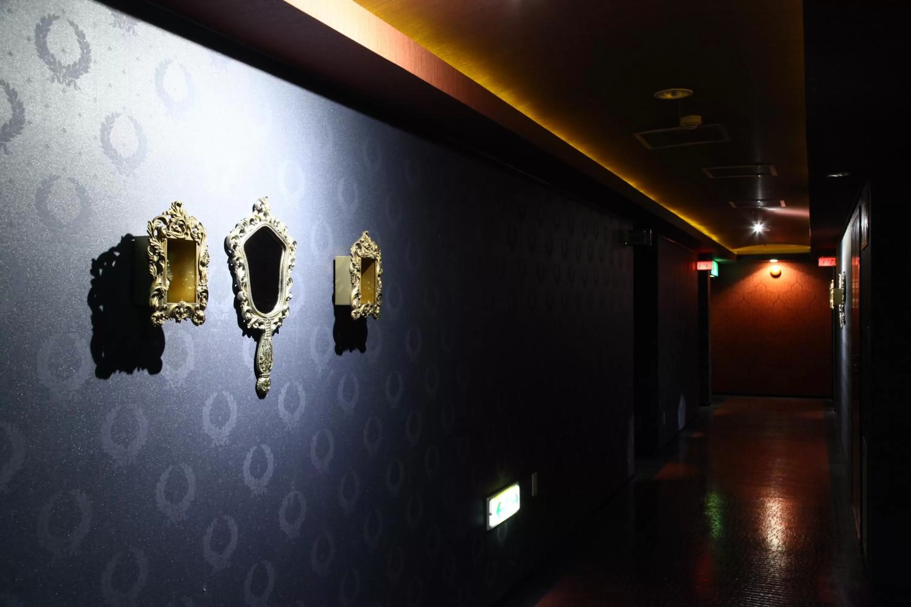 Decorative detail in Hotel Renaissance Sendai (Leisure Hotel)