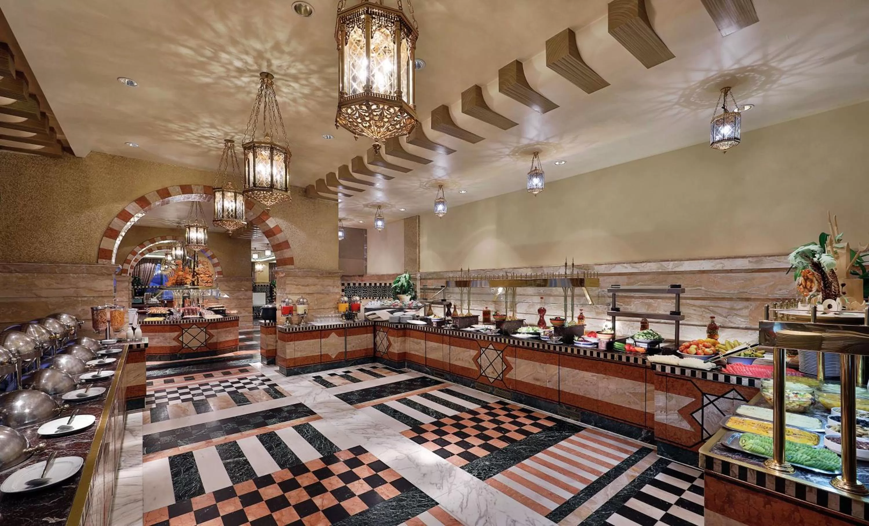 Restaurant/places to eat in Madinah Hilton Hotel