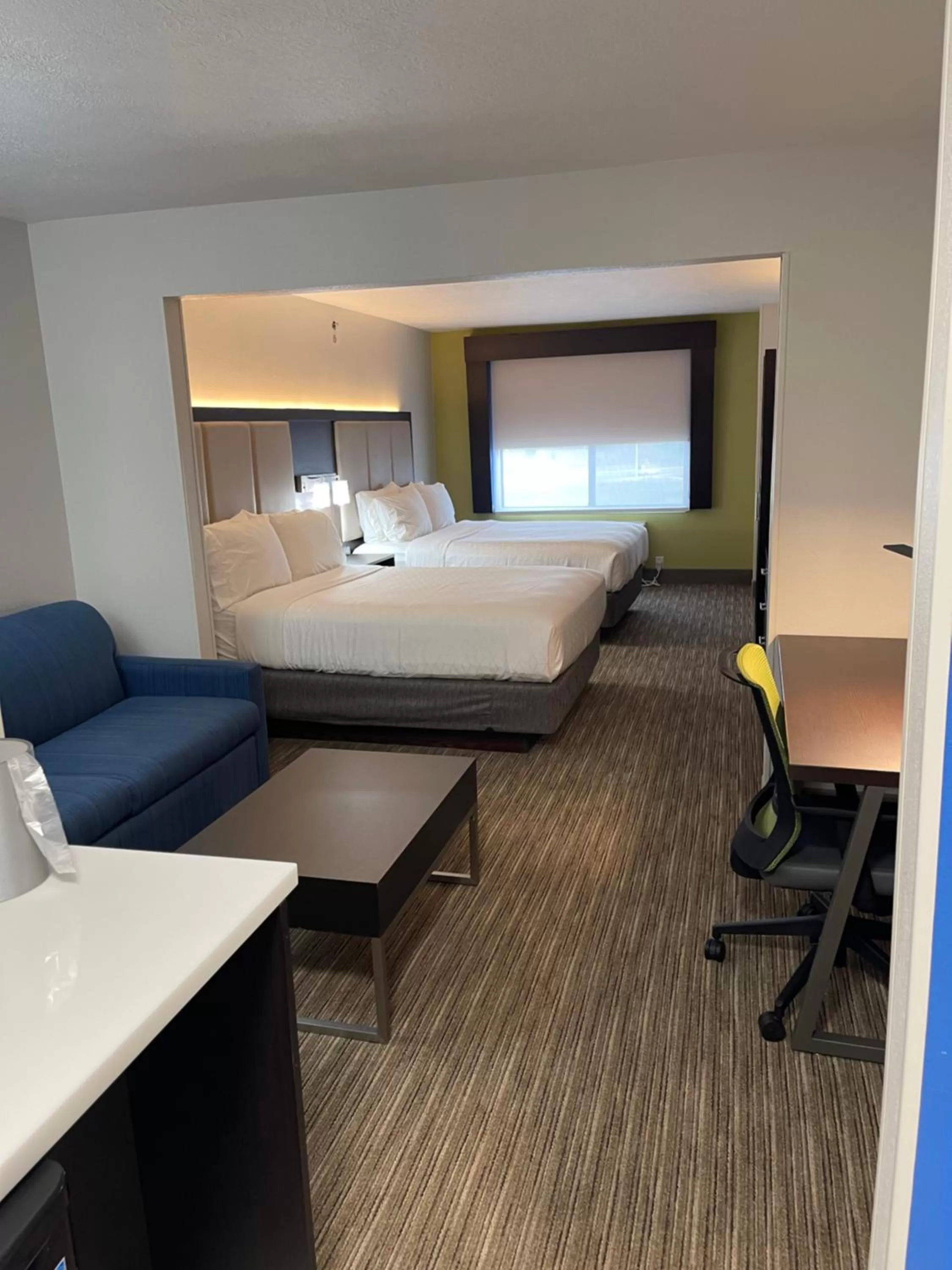 Bed in Holiday Inn Express Hotel & Suites Las Vegas NM by IHG