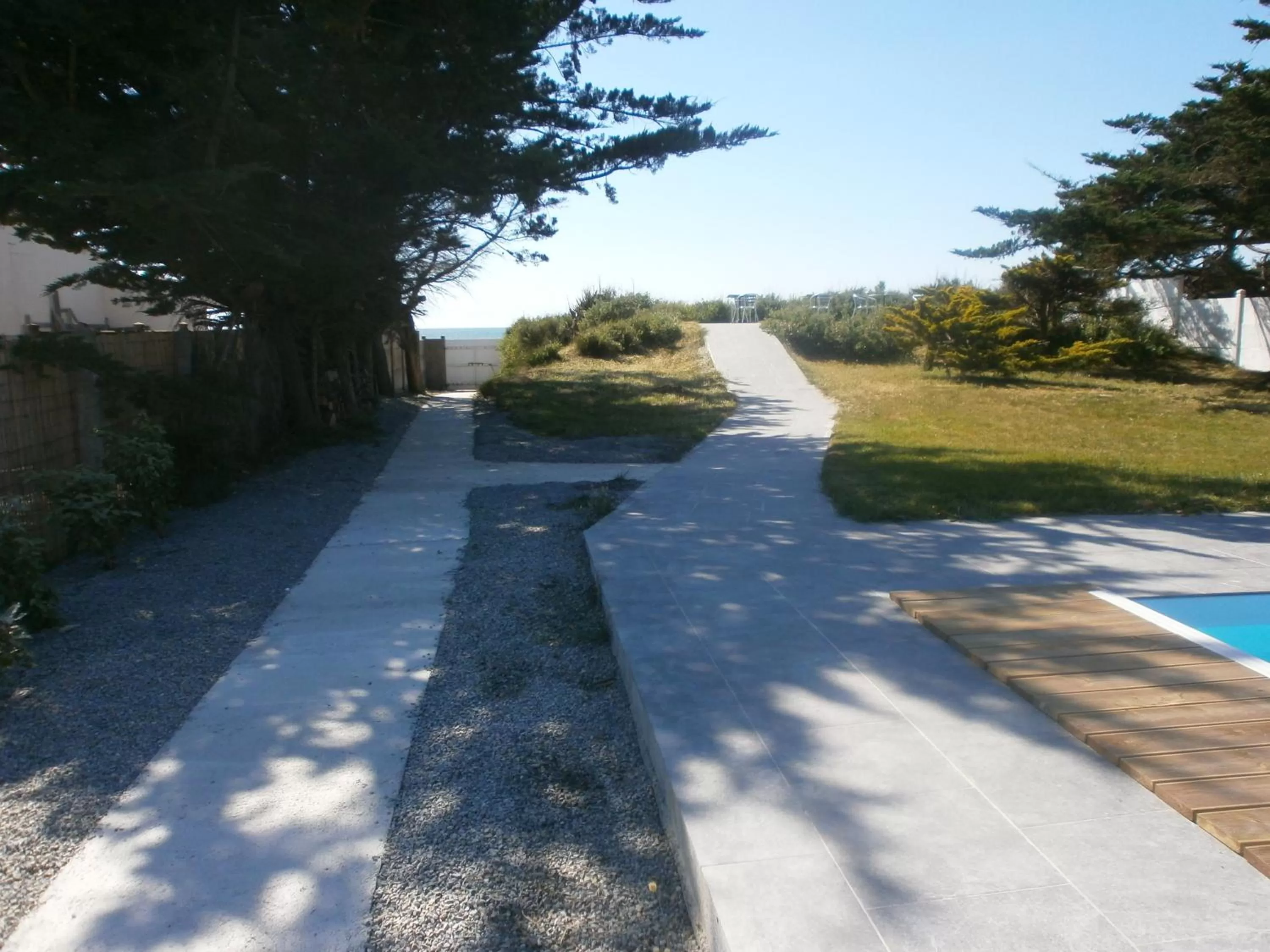 Pool view in la pêcherie bord de mer