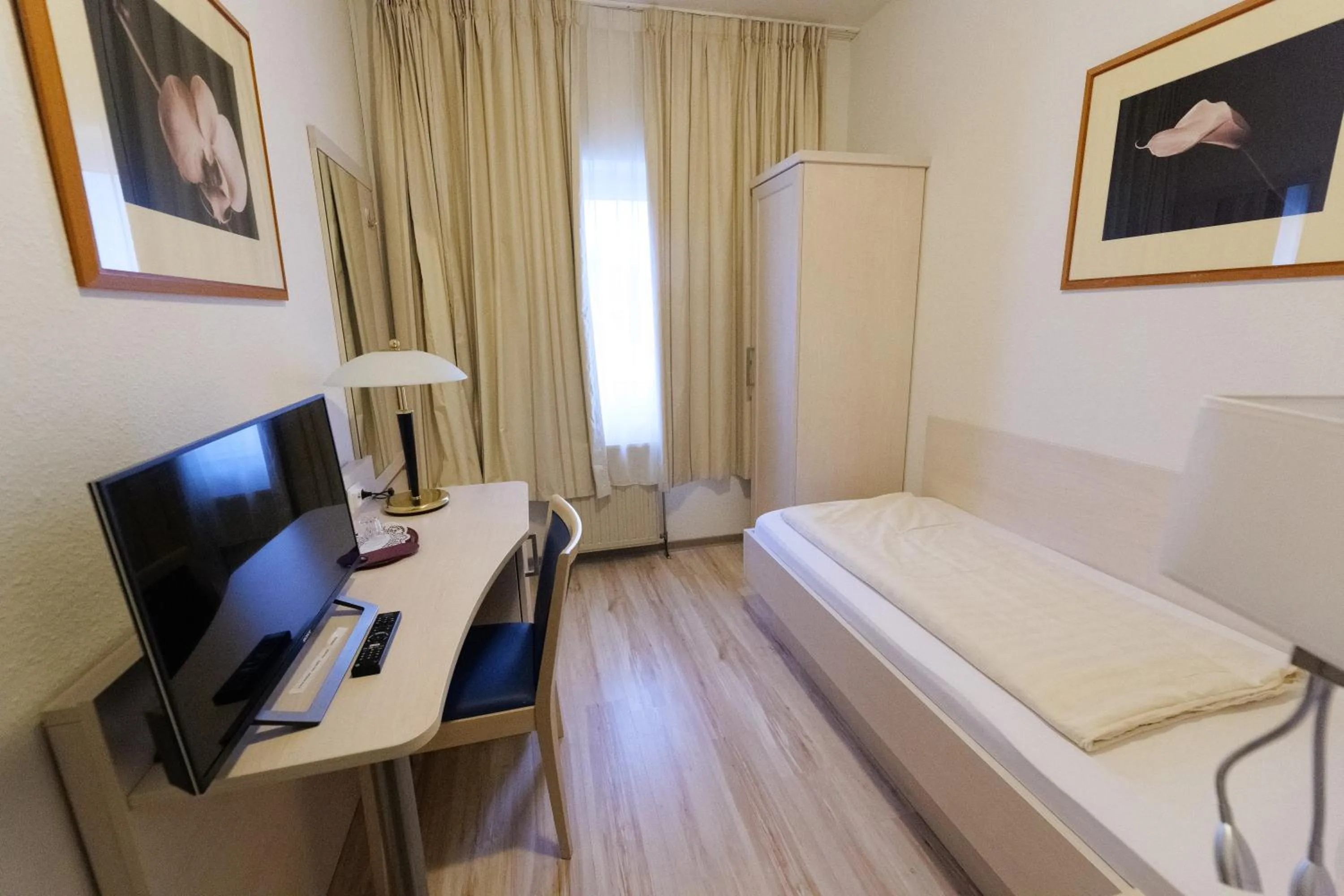 Bed in Hotel Zum Klüverbaum