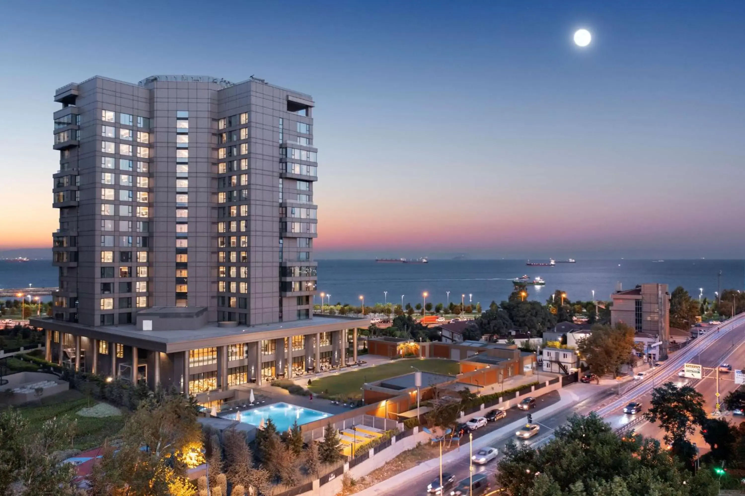 Hilton Istanbul Bakirkoy Hilton Istanbul Bakirkoy