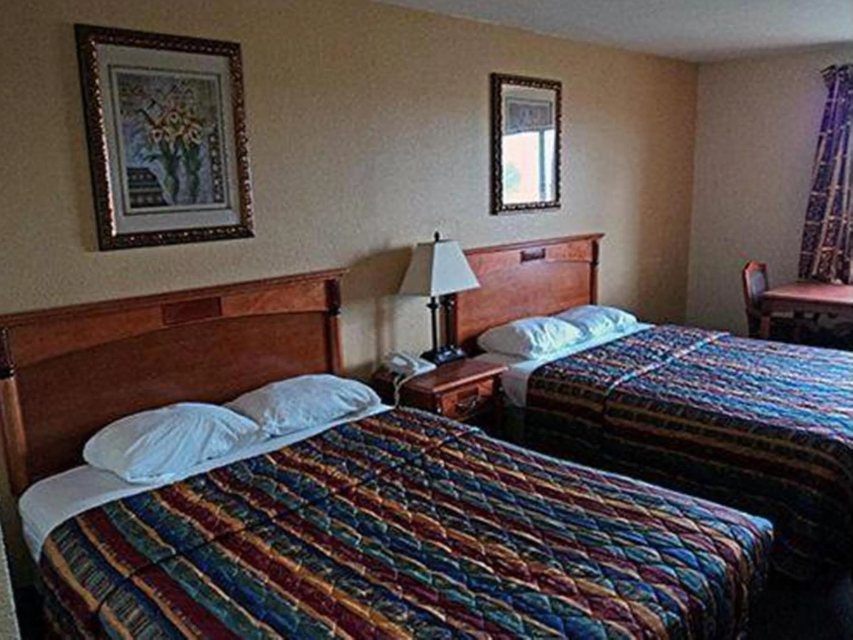 Bedroom, Bed in Motel 6-Moriarty, NM