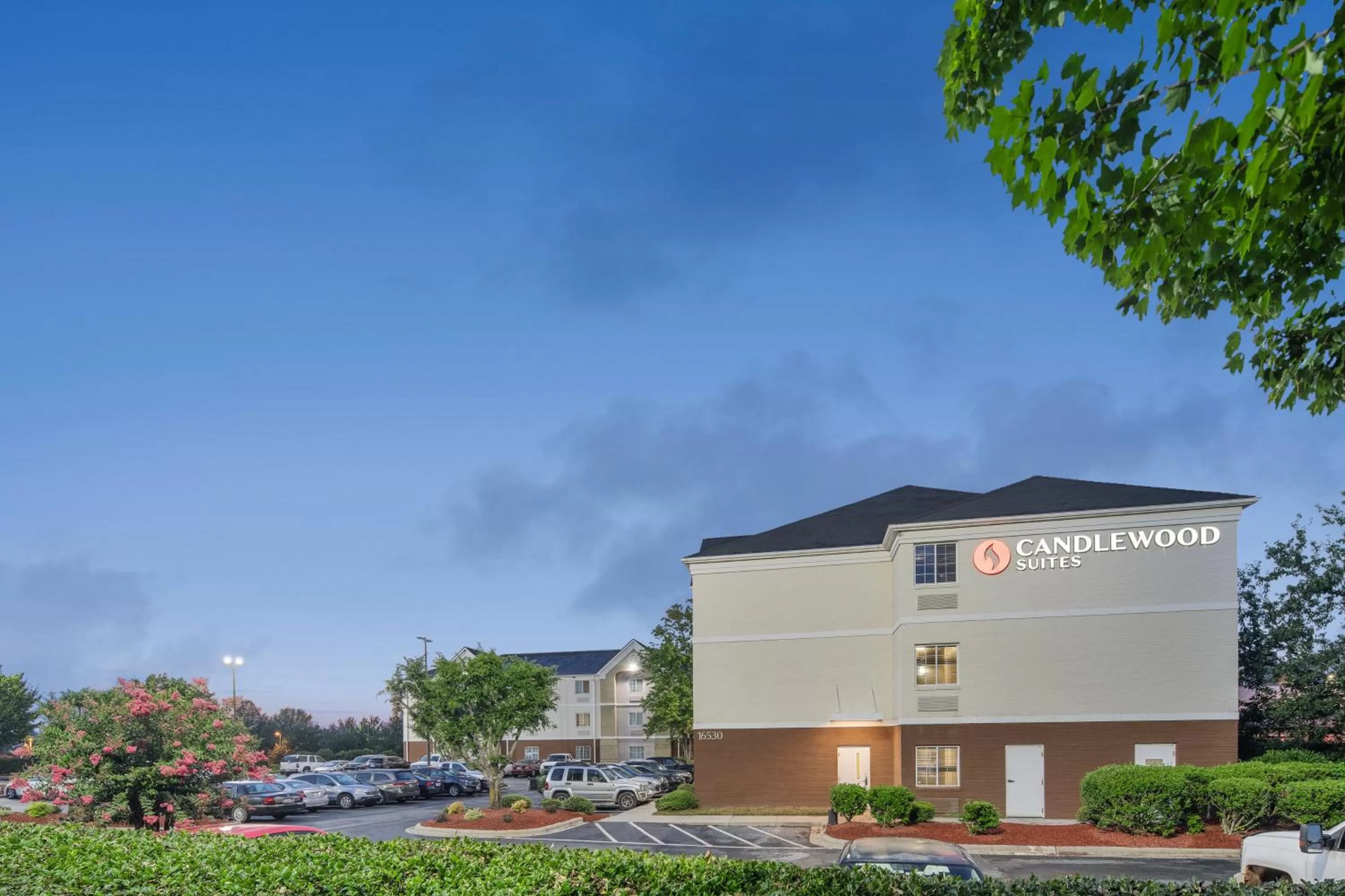 Property building in Candlewood Suites Huntersville-Lake Norman Area by IHG