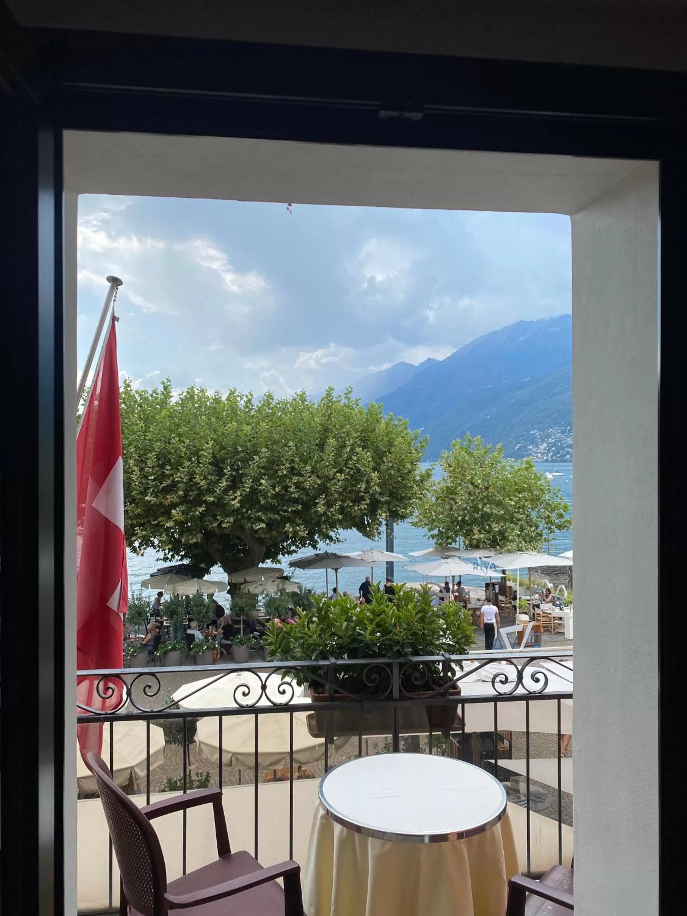 Lake view, Balcony/Terrace in Al Faro