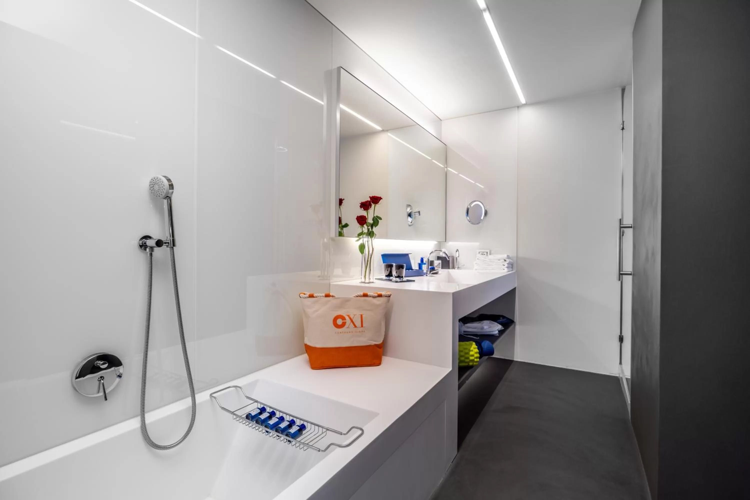 Bath in Lido Palace - The Leading Hotels of the World