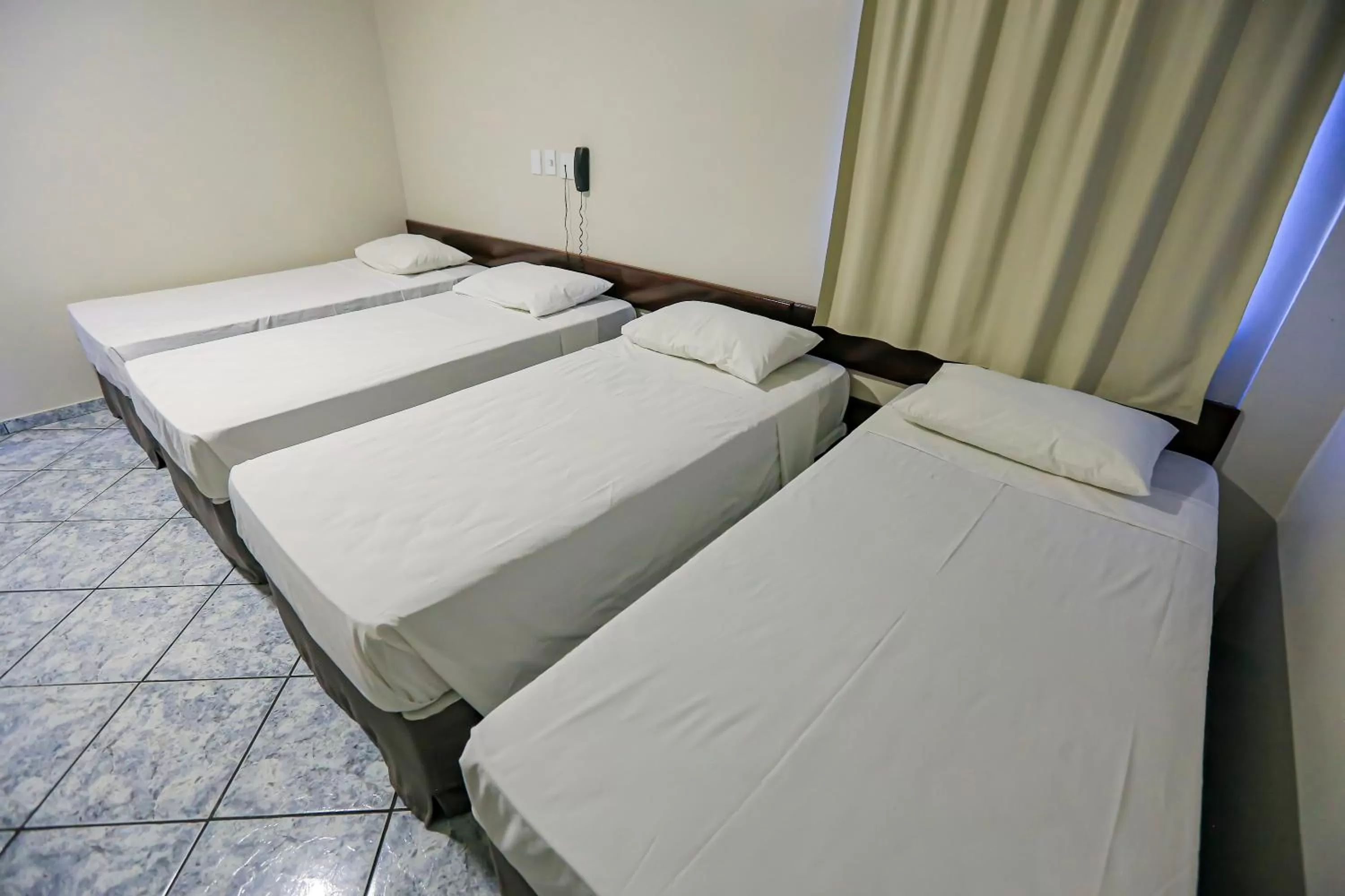 Bed in Foz Express Hotel Centro