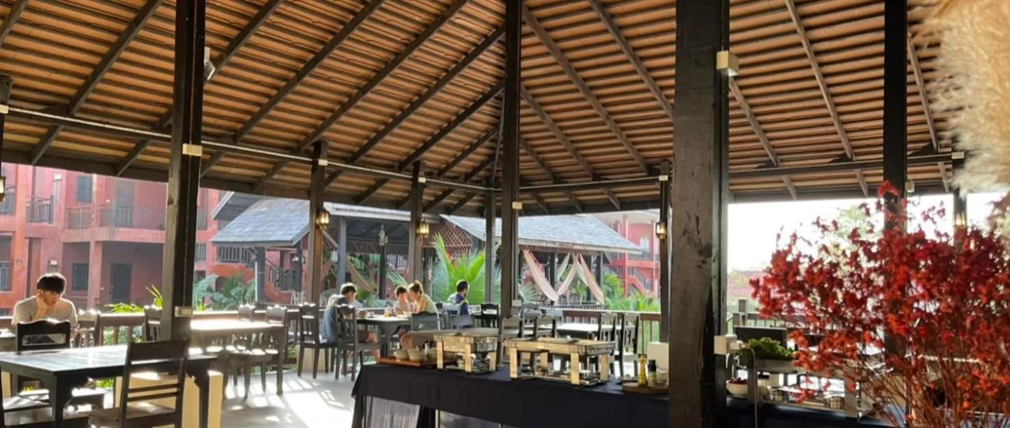Restaurant/places to eat in Rainforest Huahin Village Hotel