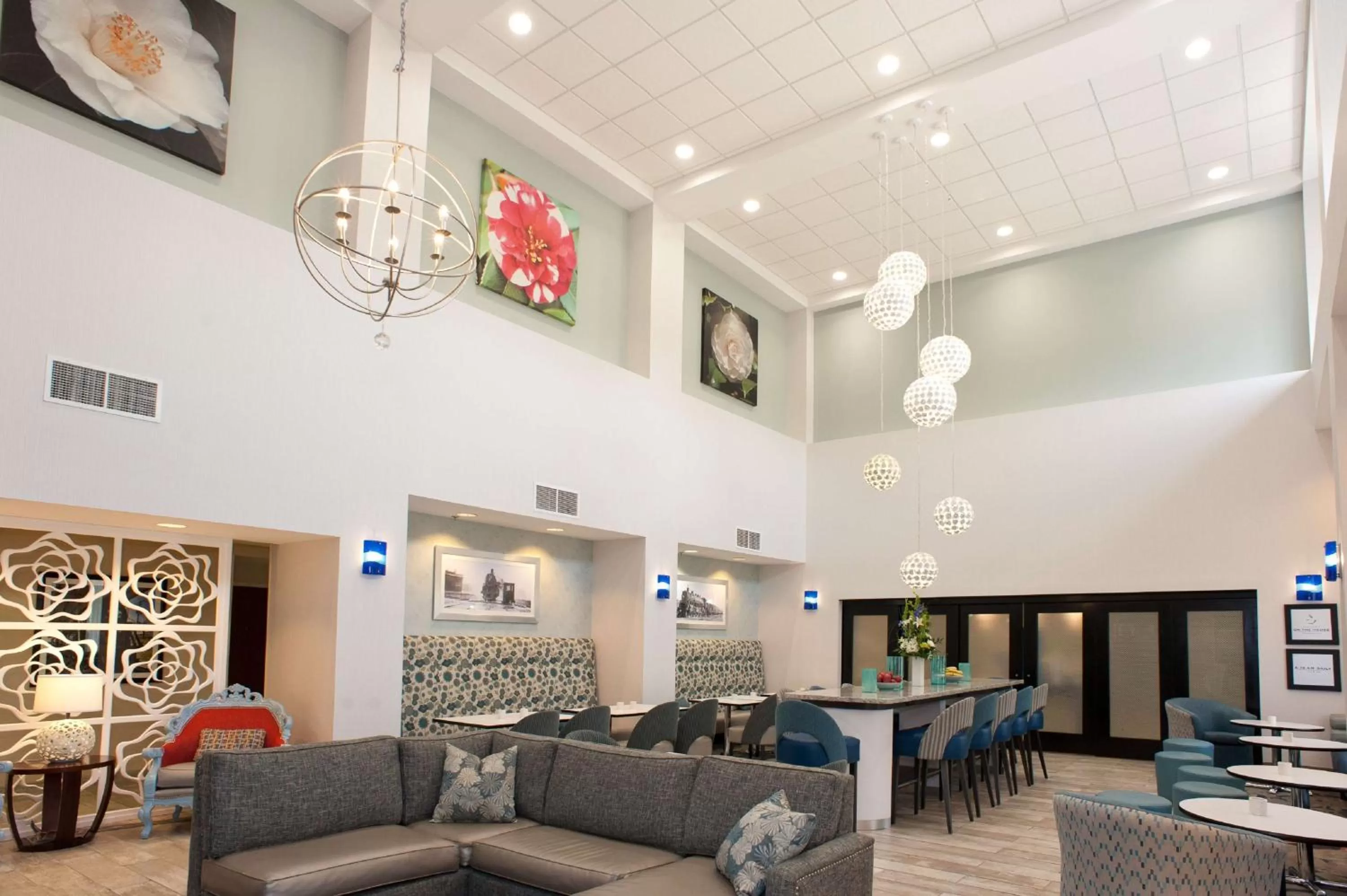 Lobby or reception in Hampton Inn & Suites McComb