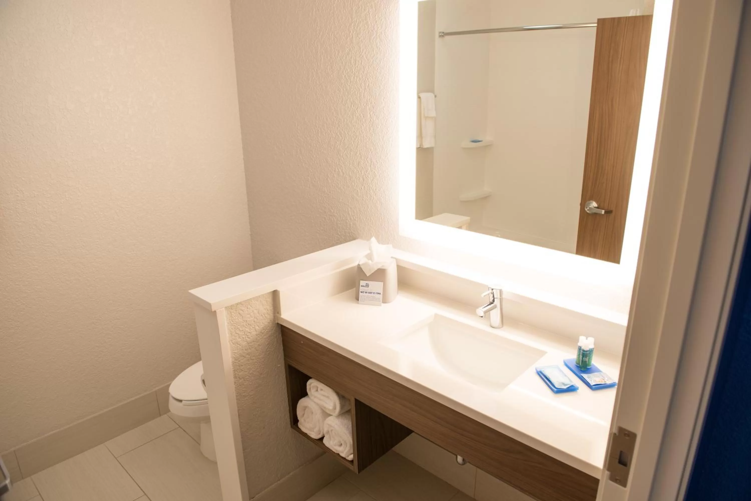 Bathroom in Holiday Inn Express & Suites - Dayton Southwest by IHG