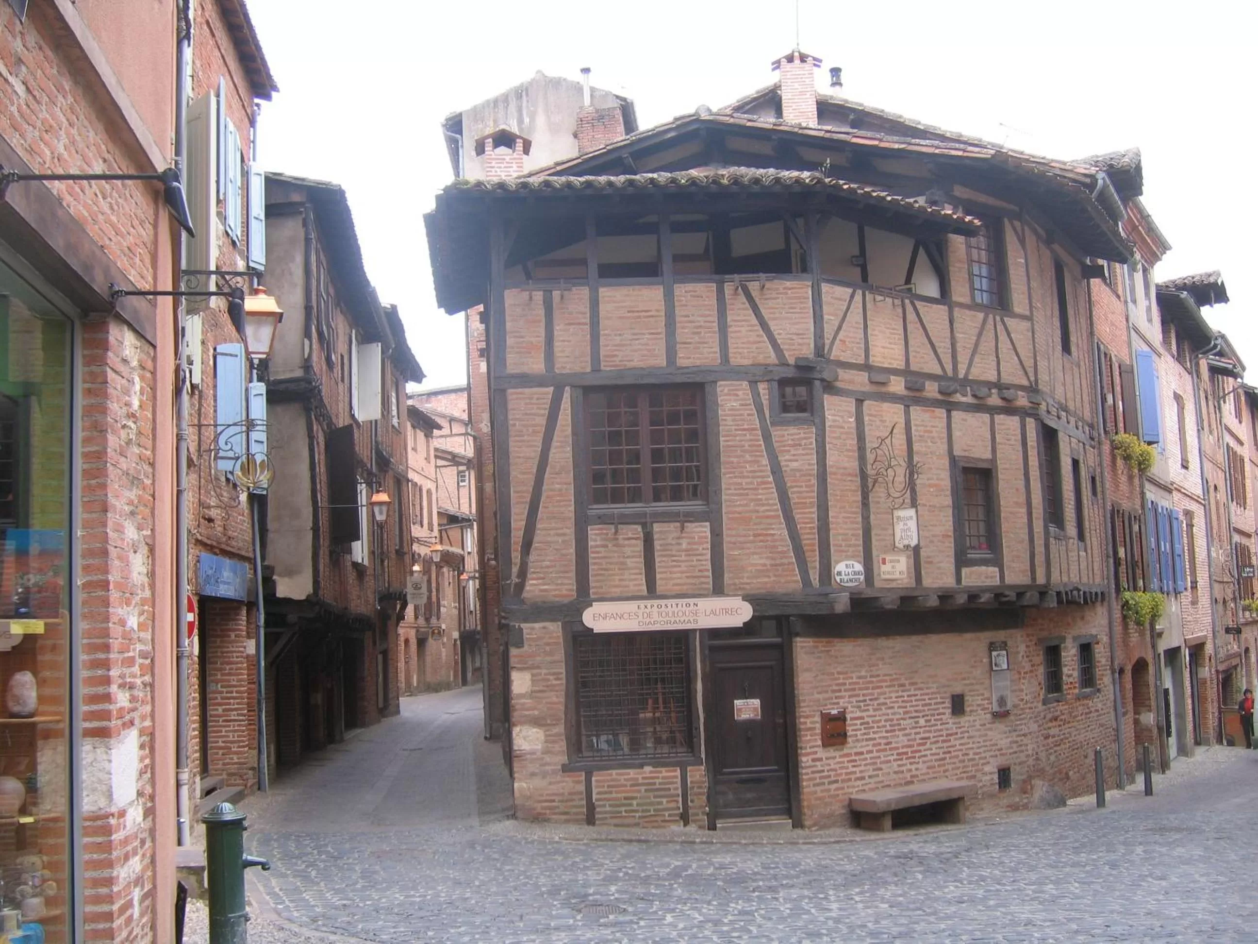 Off site in ibis styles Albi Centre Le Theatro