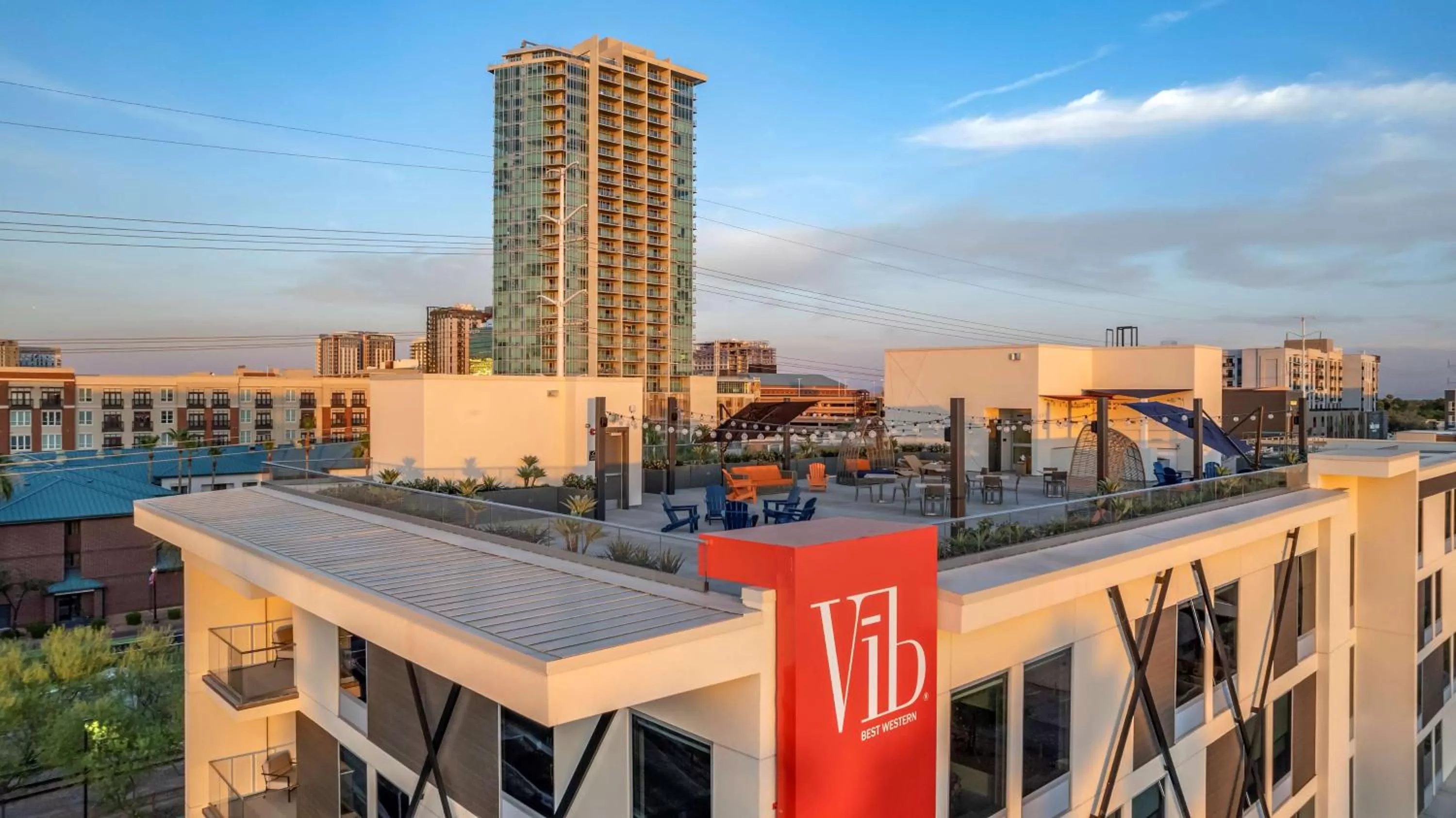 Property building in Vīb Hotel by Best Western Phoenix - Tempe