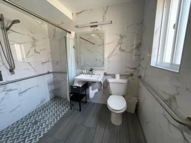 Hi View Inn & Suites