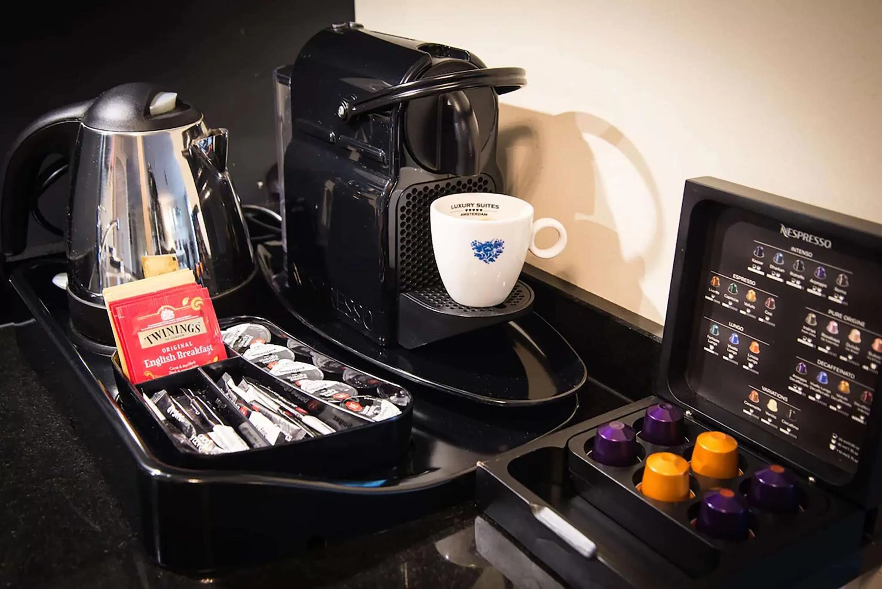Photo of the whole room, Coffee/Tea Facilities in Luxury Suites Amsterdam