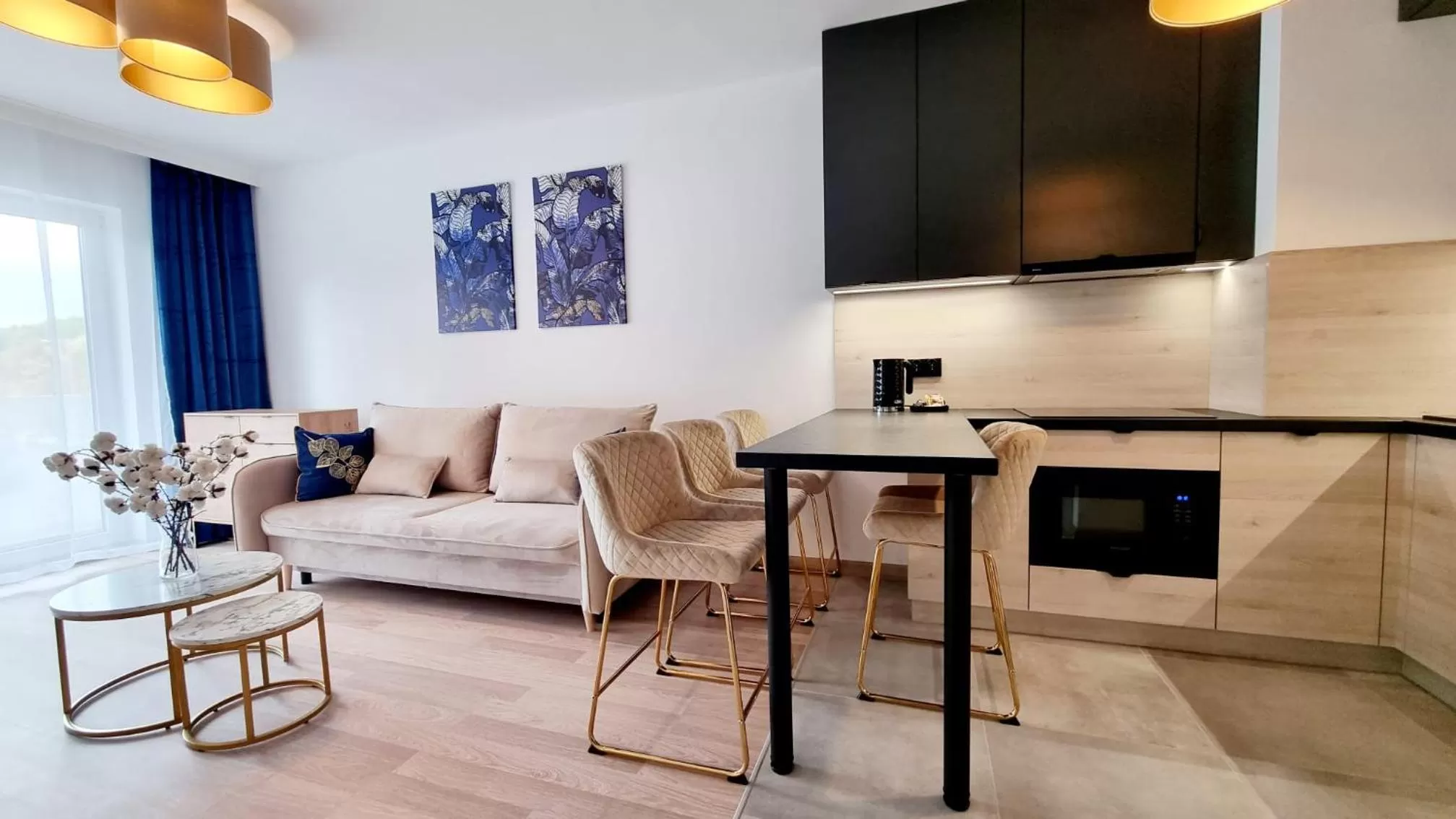 Coffee/tea facilities, Seating Area in NOOK NOOK Apartments Bytkowska 103