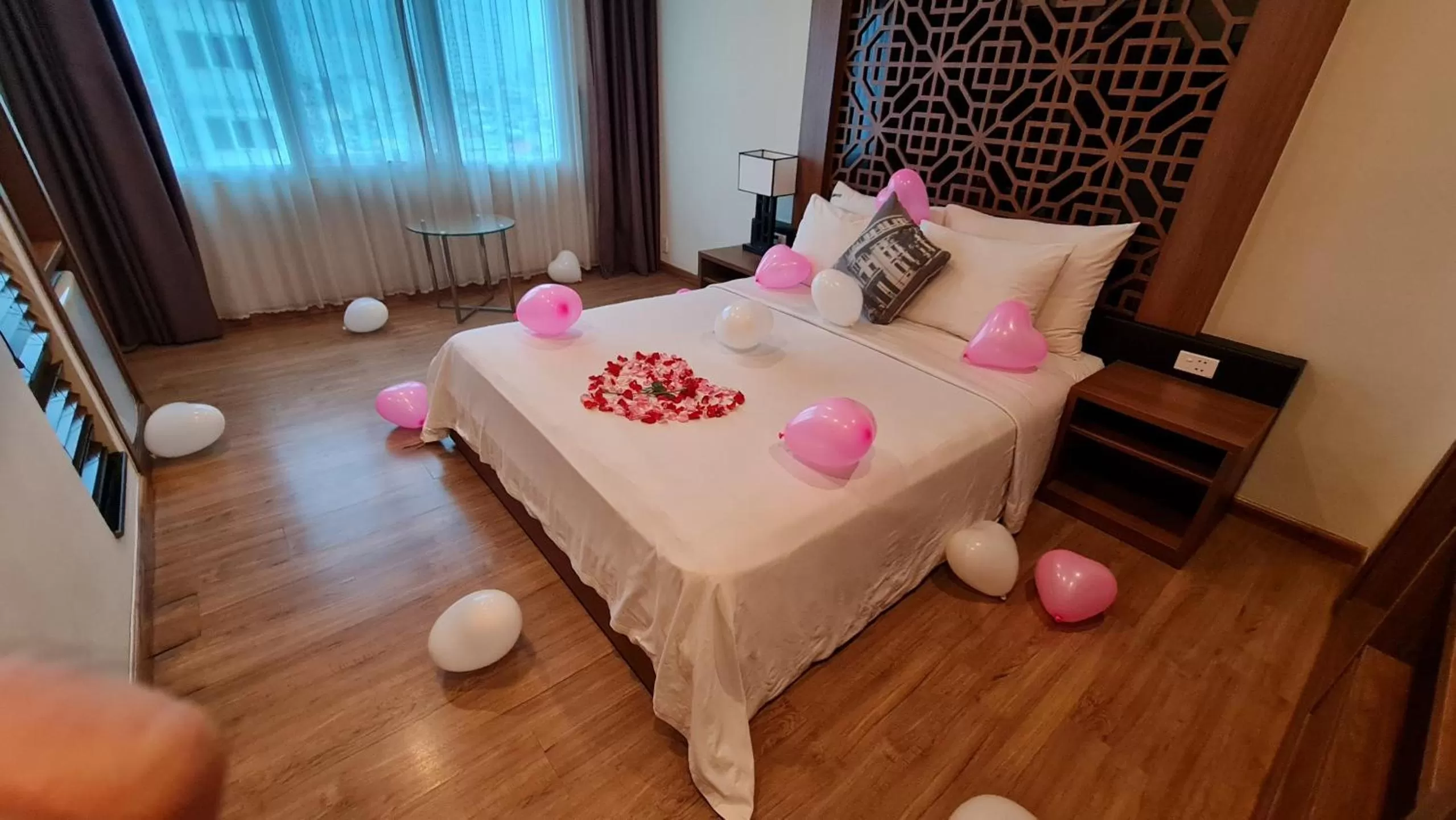 Decorative detail, Bed in Gemini Saigon LUXURY