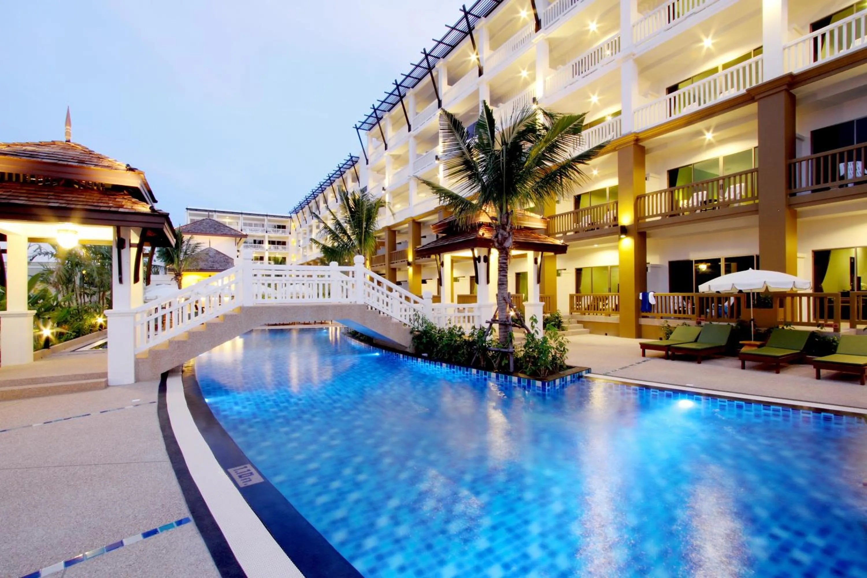 Swimming pool in Kata Sea Breeze Resort - SHA Plus