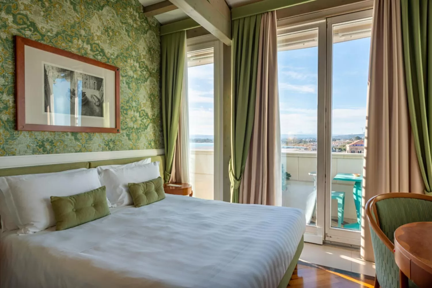 Bedroom, Bed in Grand Hotel Ortigia