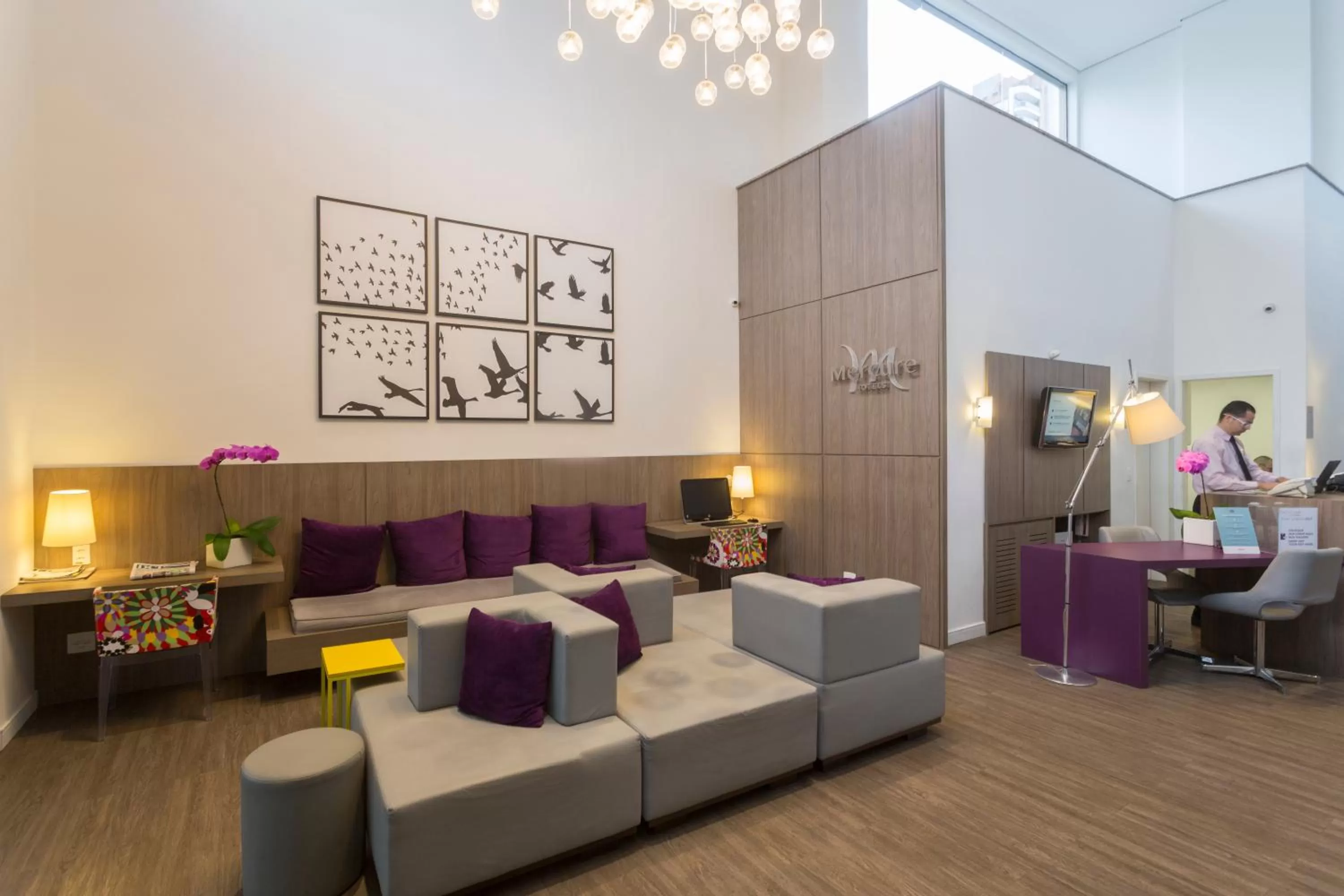 Seating area in Mercure Sao Paulo Moema