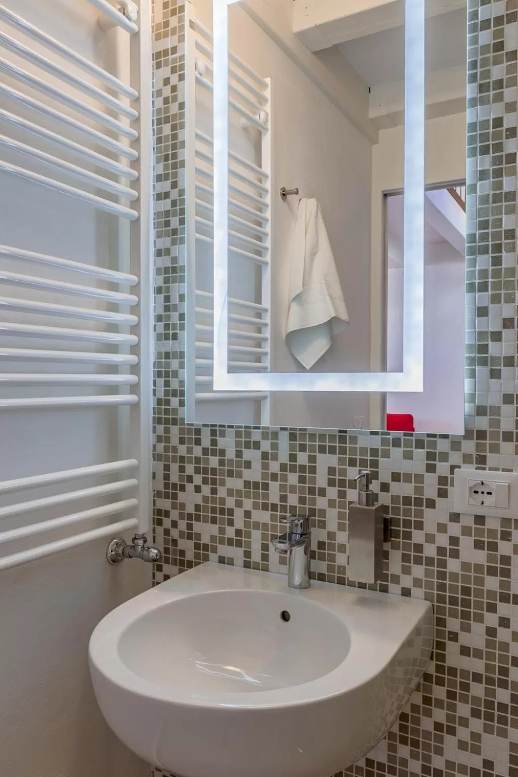 Shower in Le Maestranze Deluxe Rooms