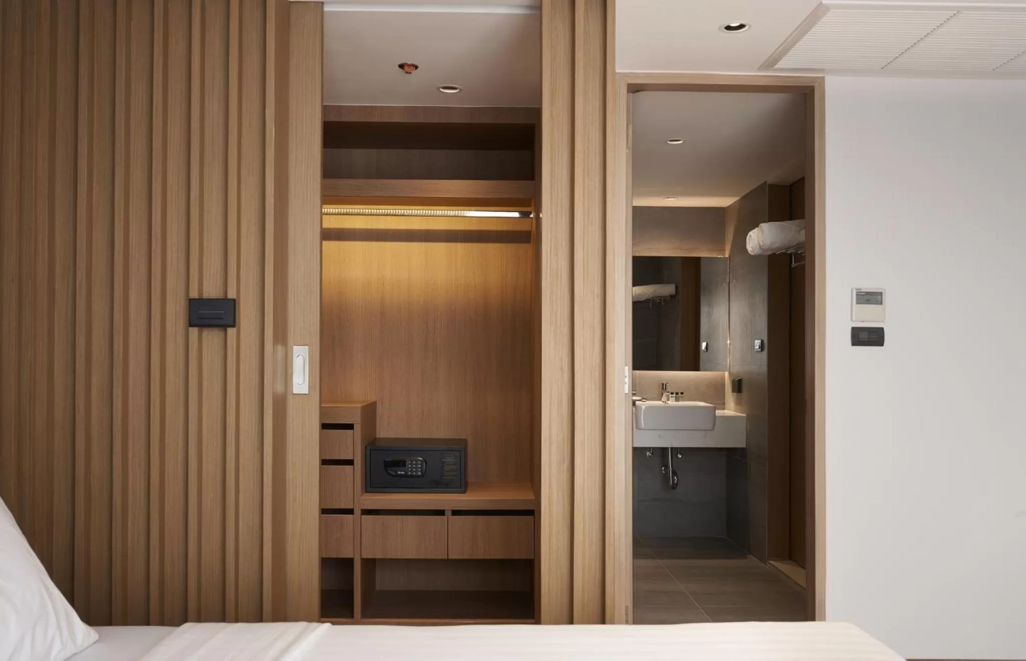 Photo of the whole room in Has Pattaya