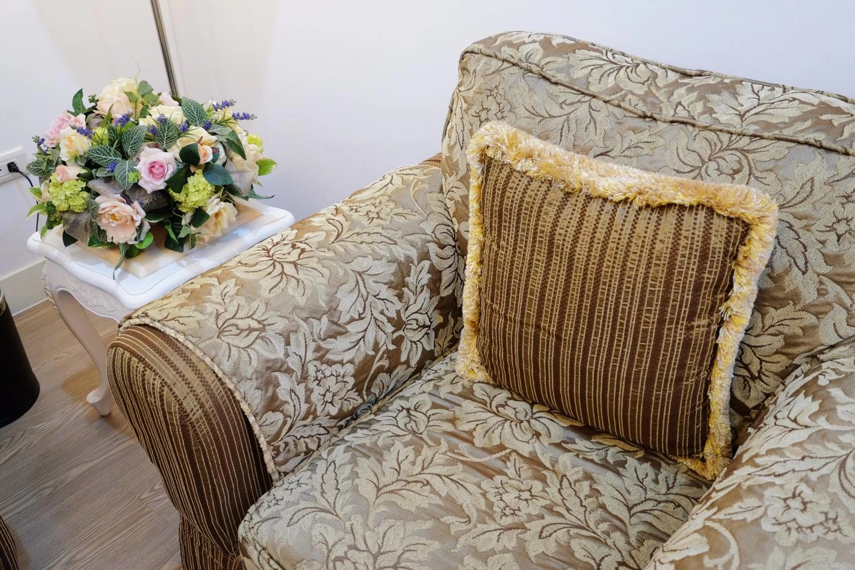 Living room in Dynasty Hotel