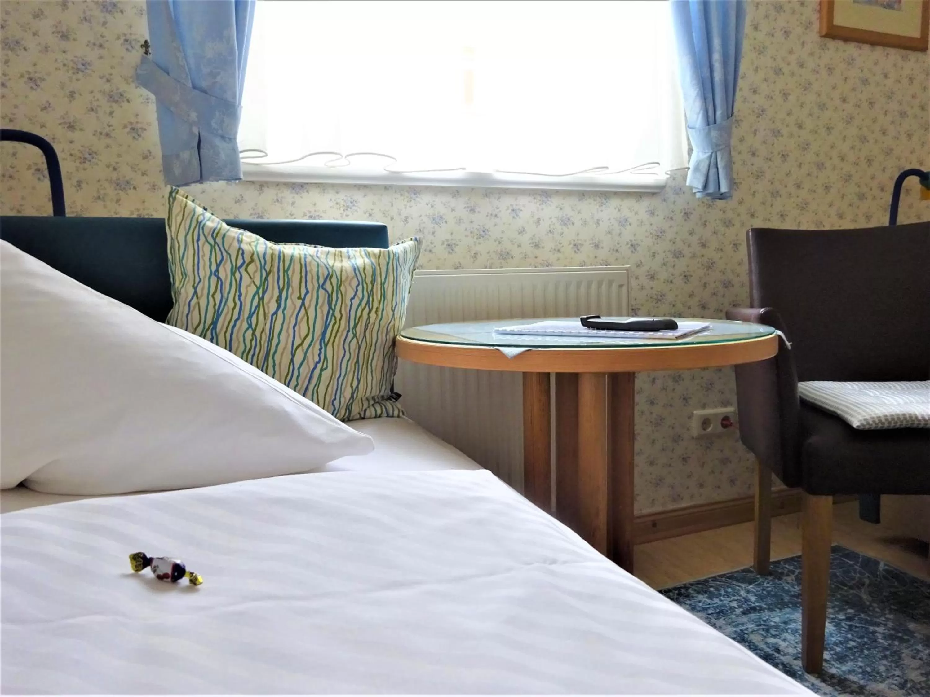 Bed in Pension Zur Fährbrücke