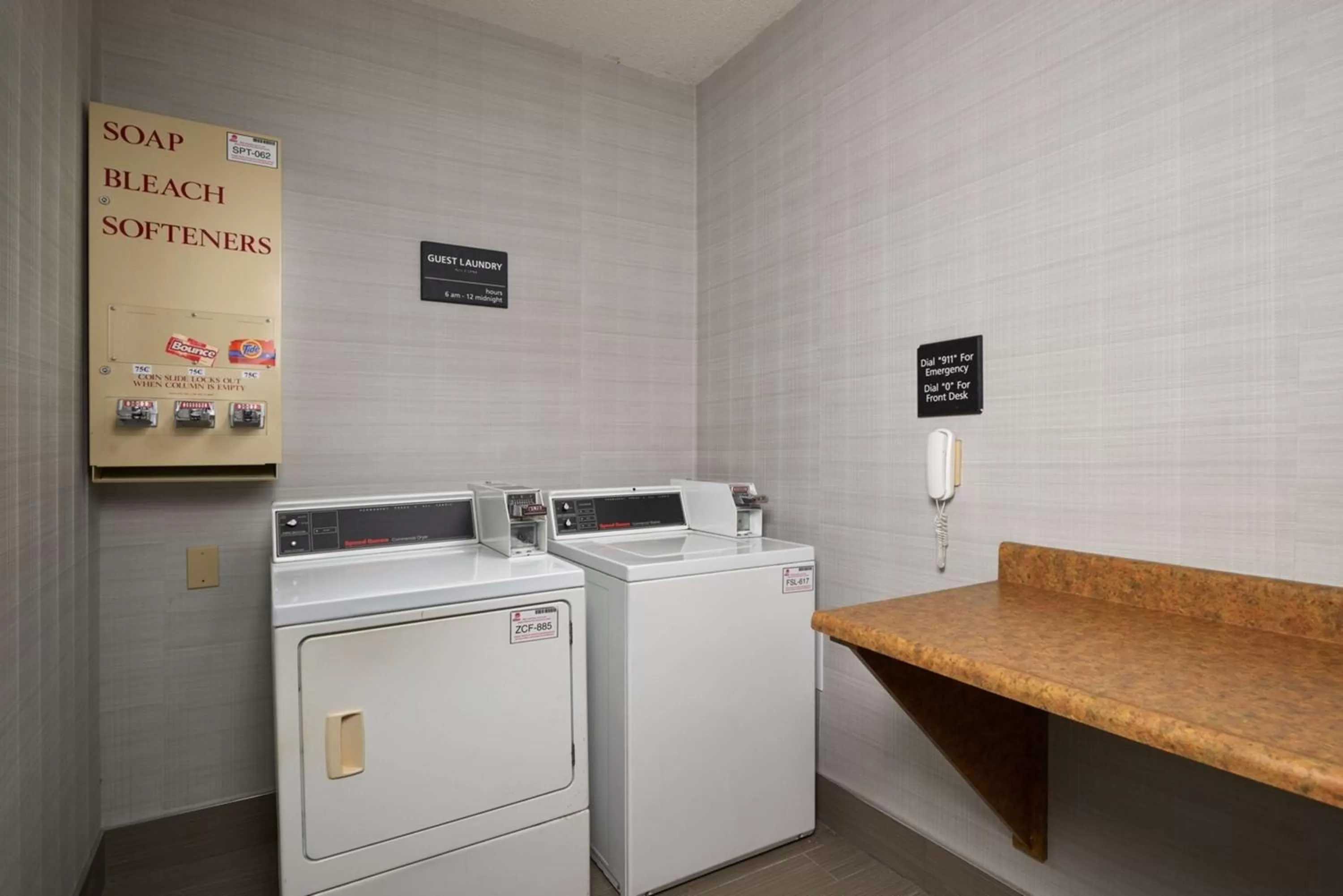 Property building in Hampton Inn Shelbyville