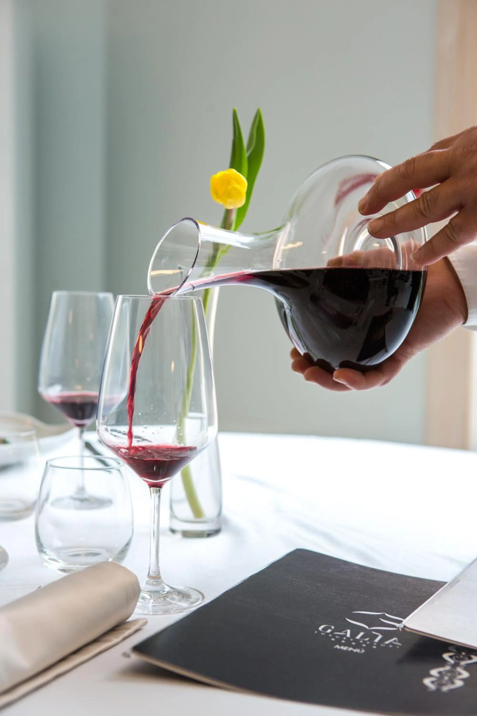 Restaurant/places to eat in Galìa Luxury Resort