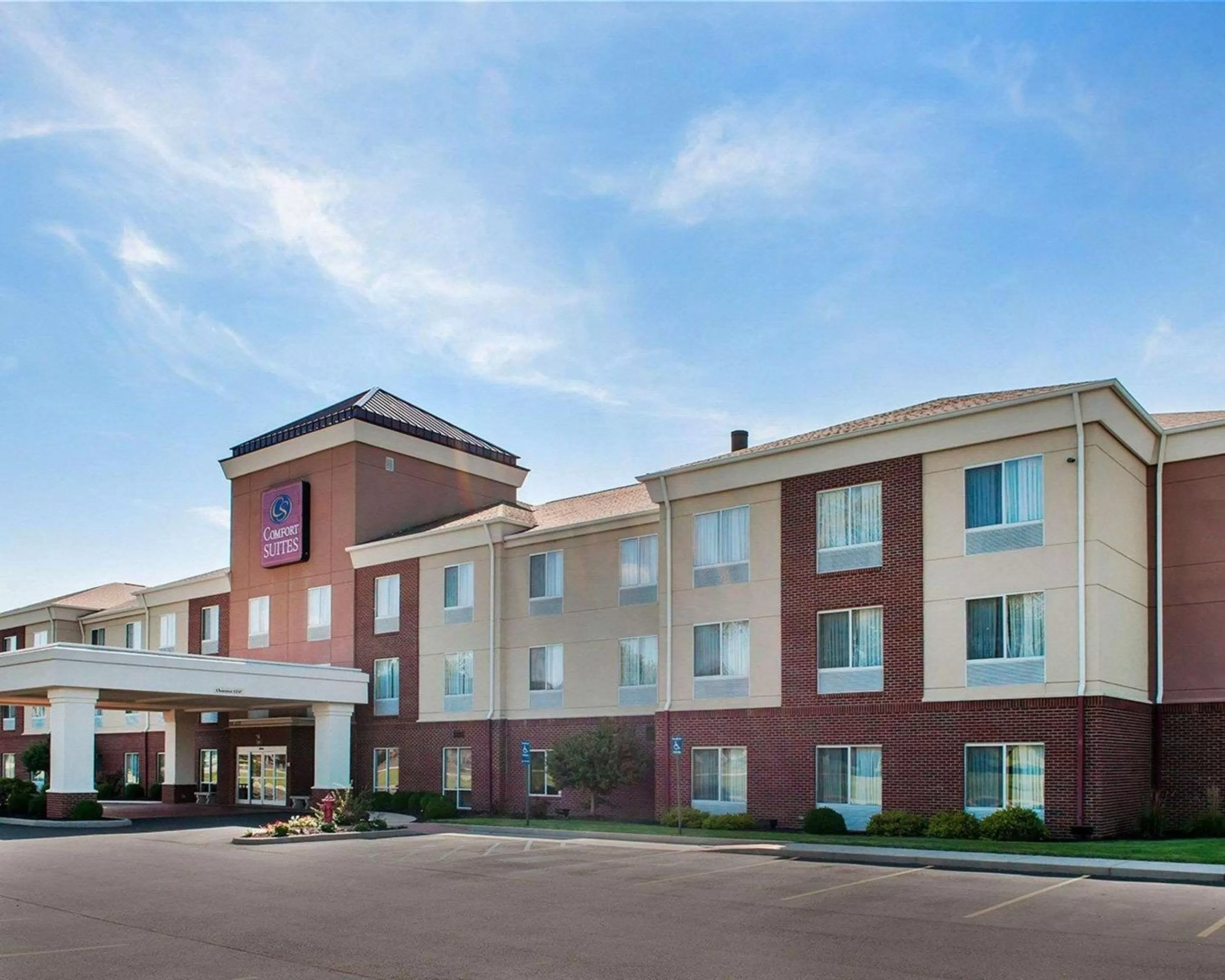 Property Building in Comfort Suites French Lick