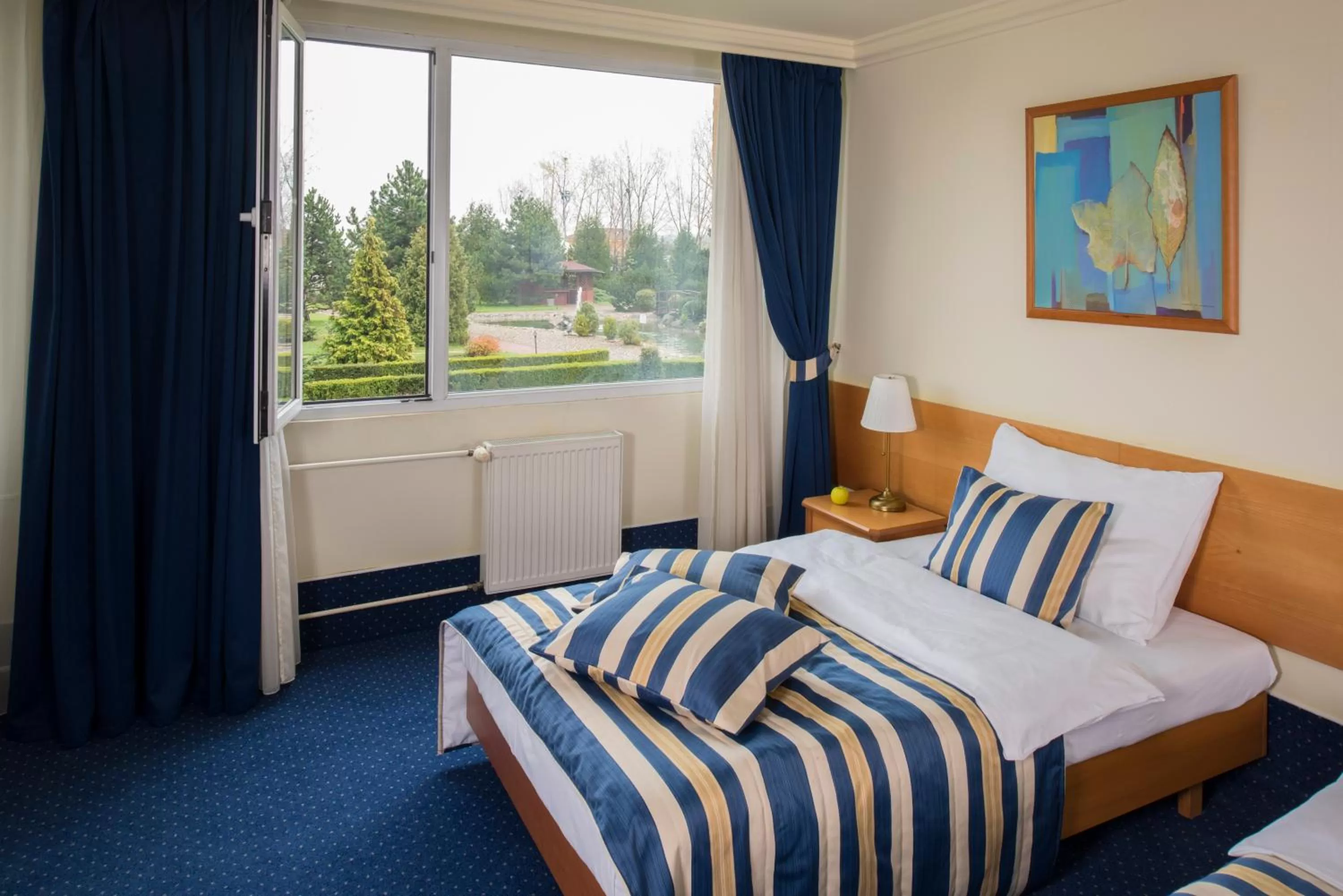 Bed in TOP HOTEL Praha