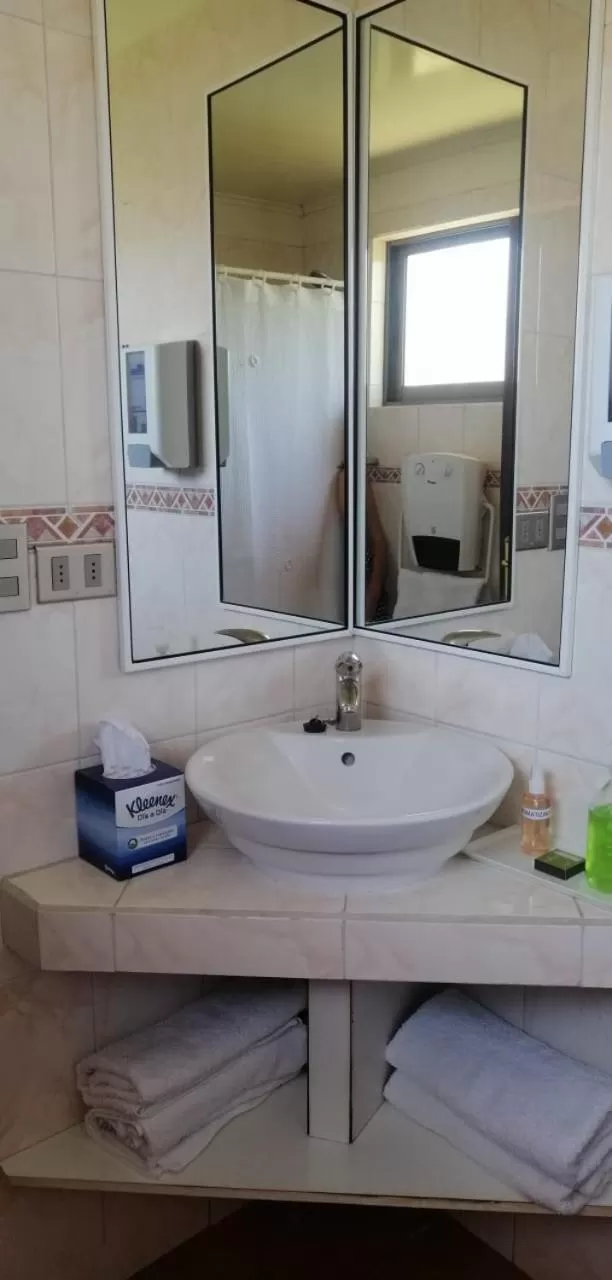 Bathroom in Calfu Lodge