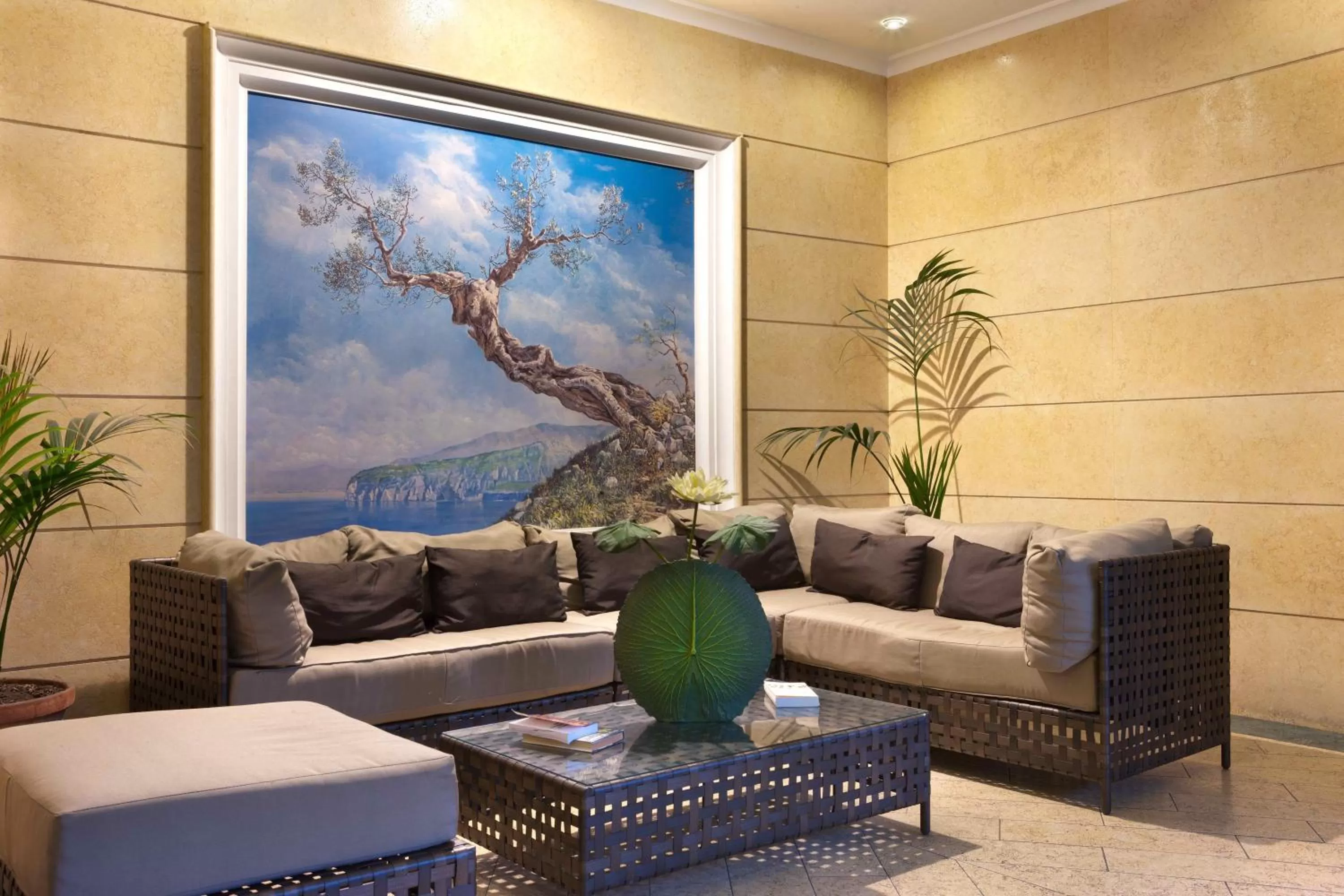 Lounge or bar in Ulisse Deluxe Hostel