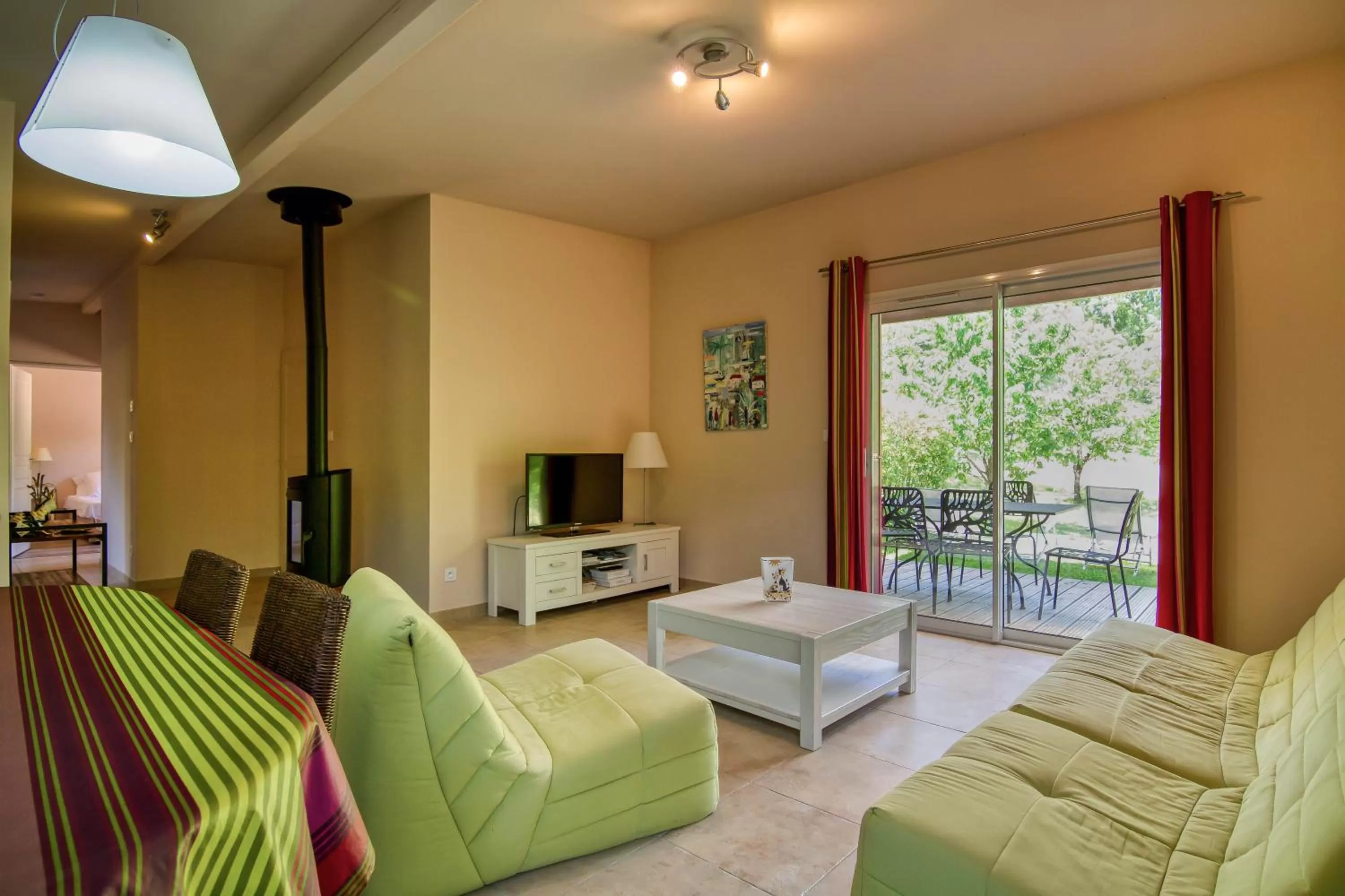 Communal lounge/ TV room in Le Clos Vallis