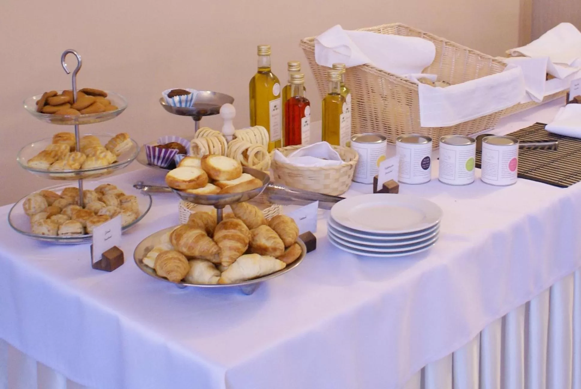 Food and drinks in Hotel Metropol WELLNESS & CONGRESS HOTEL