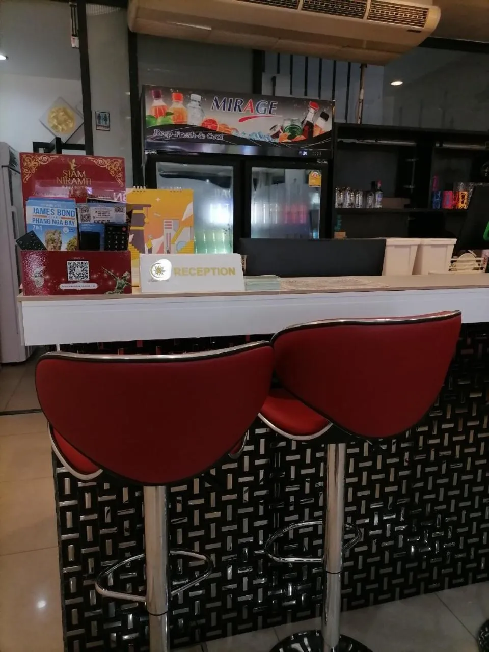 Amici Miei Hotel (SHA Certified)