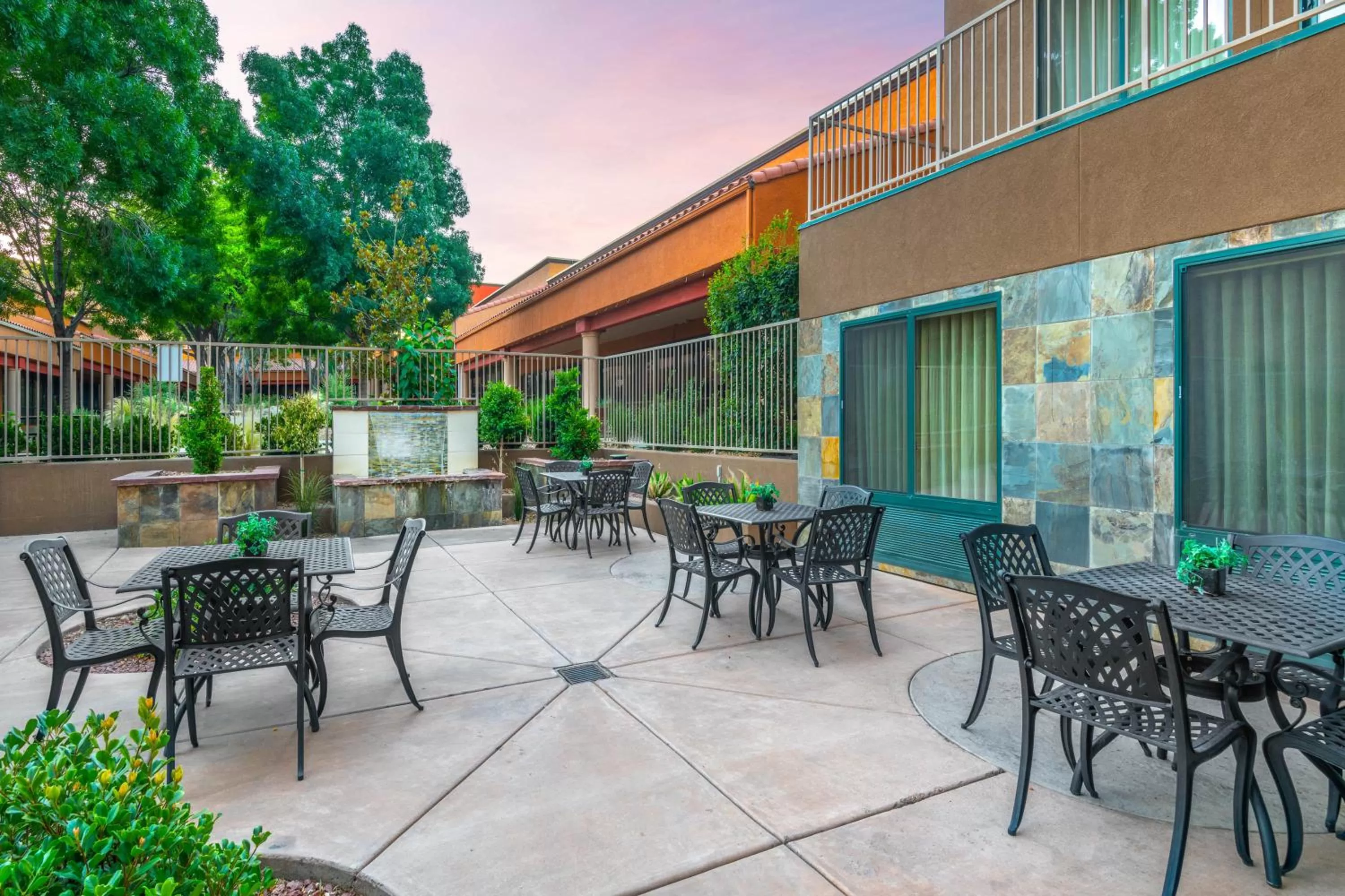 Patio in Wingate by Wyndham - St. George