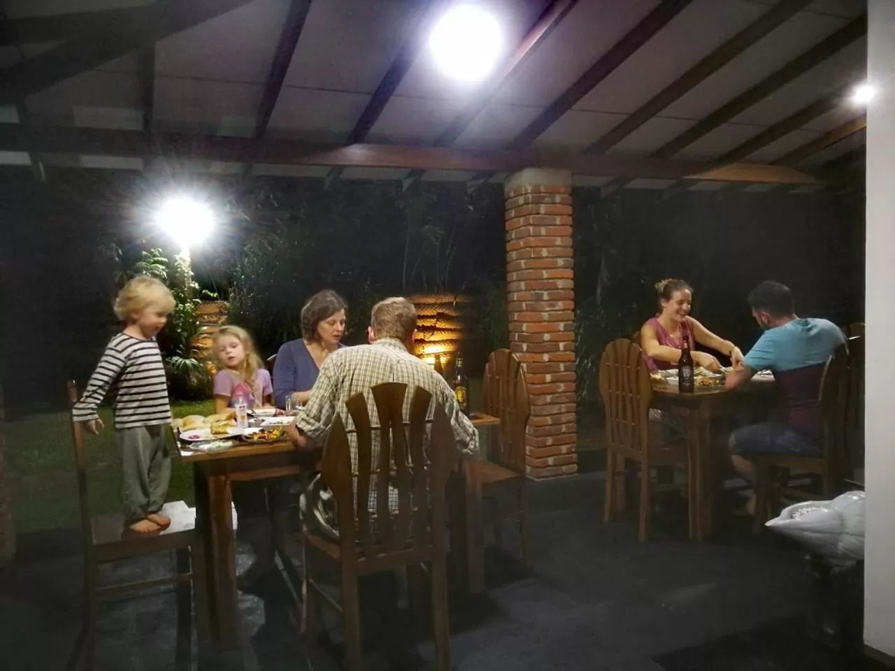 Restaurant/Places to Eat in Green Cottage