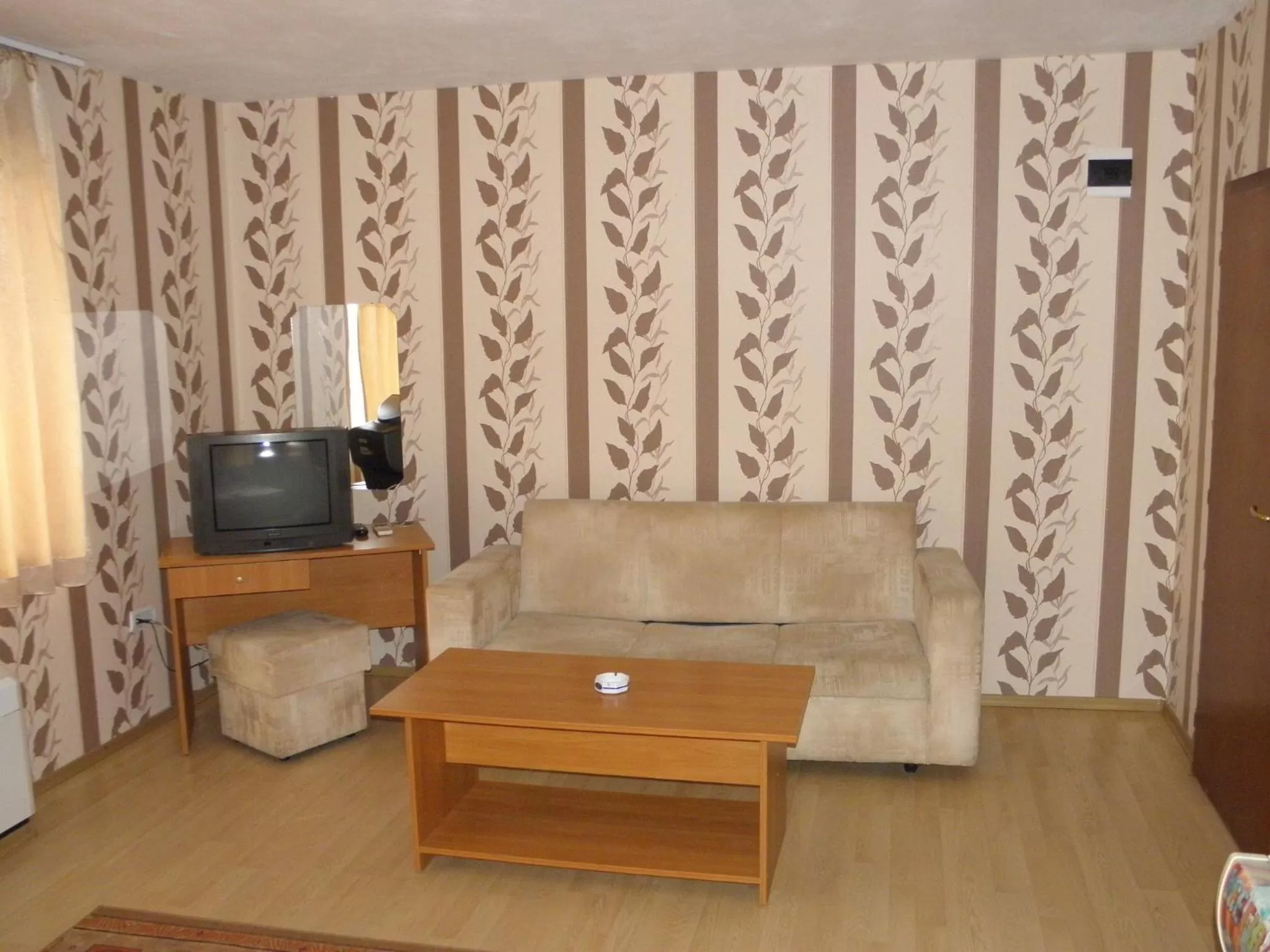 Living room, TV/Entertainment Center in Hotel Pilevski