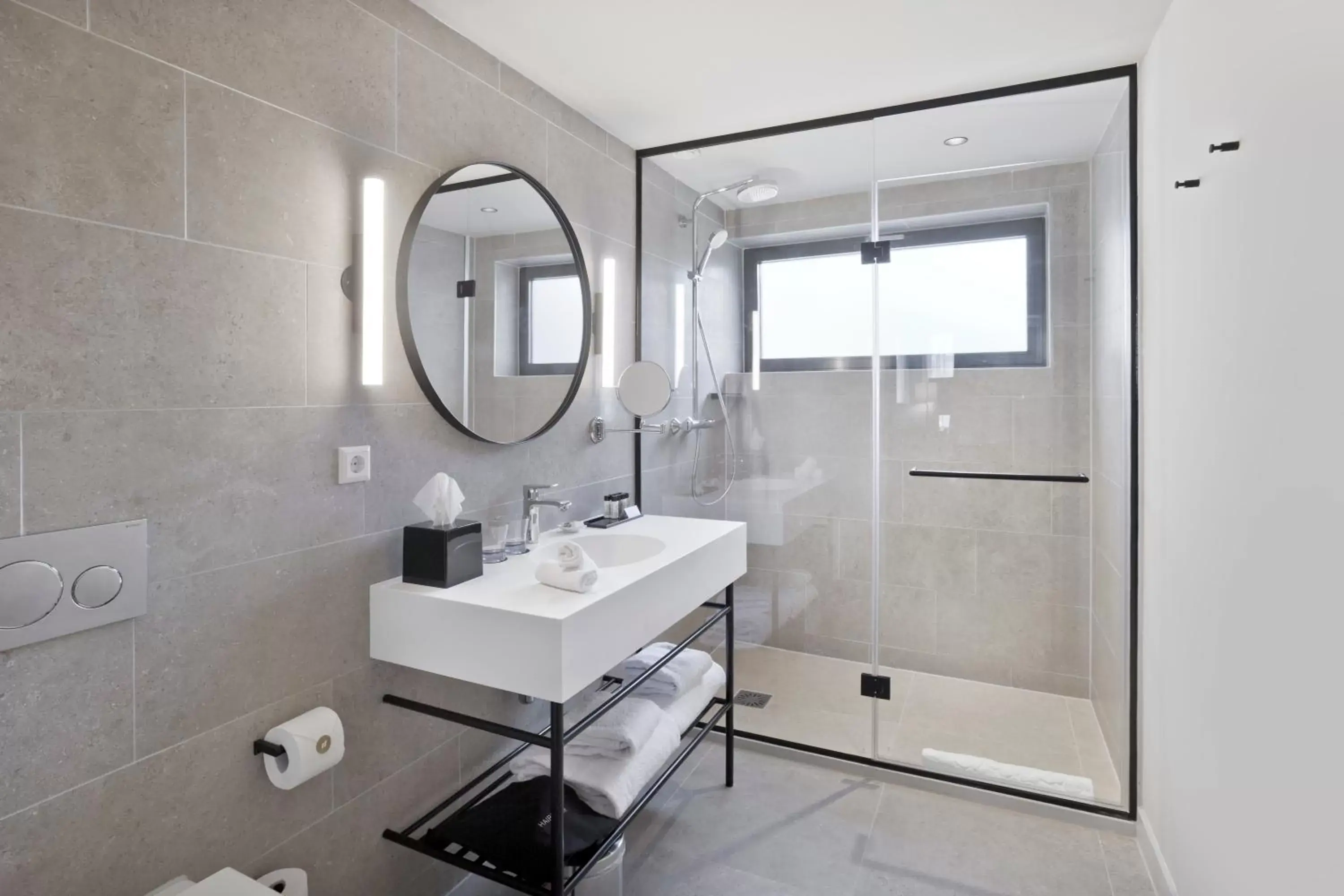 Executive Room with River View in Pestana Amsterdam Riverside Executive Room with River View in Pestana Amsterdam Riverside