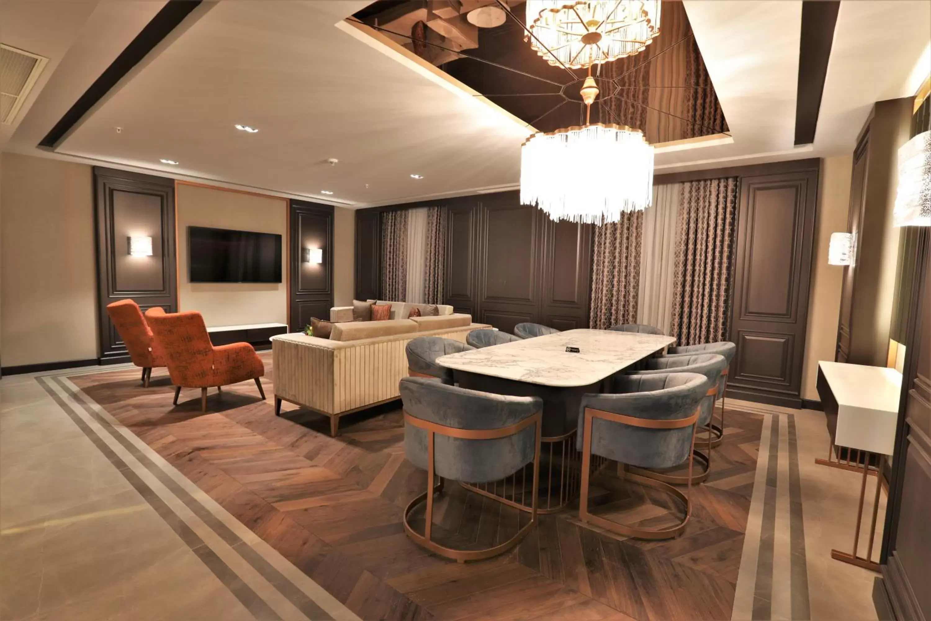 Presidential Suite in Limak Skopje Luxury Hotel Presidential Suite in Limak Skopje Luxury Hotel