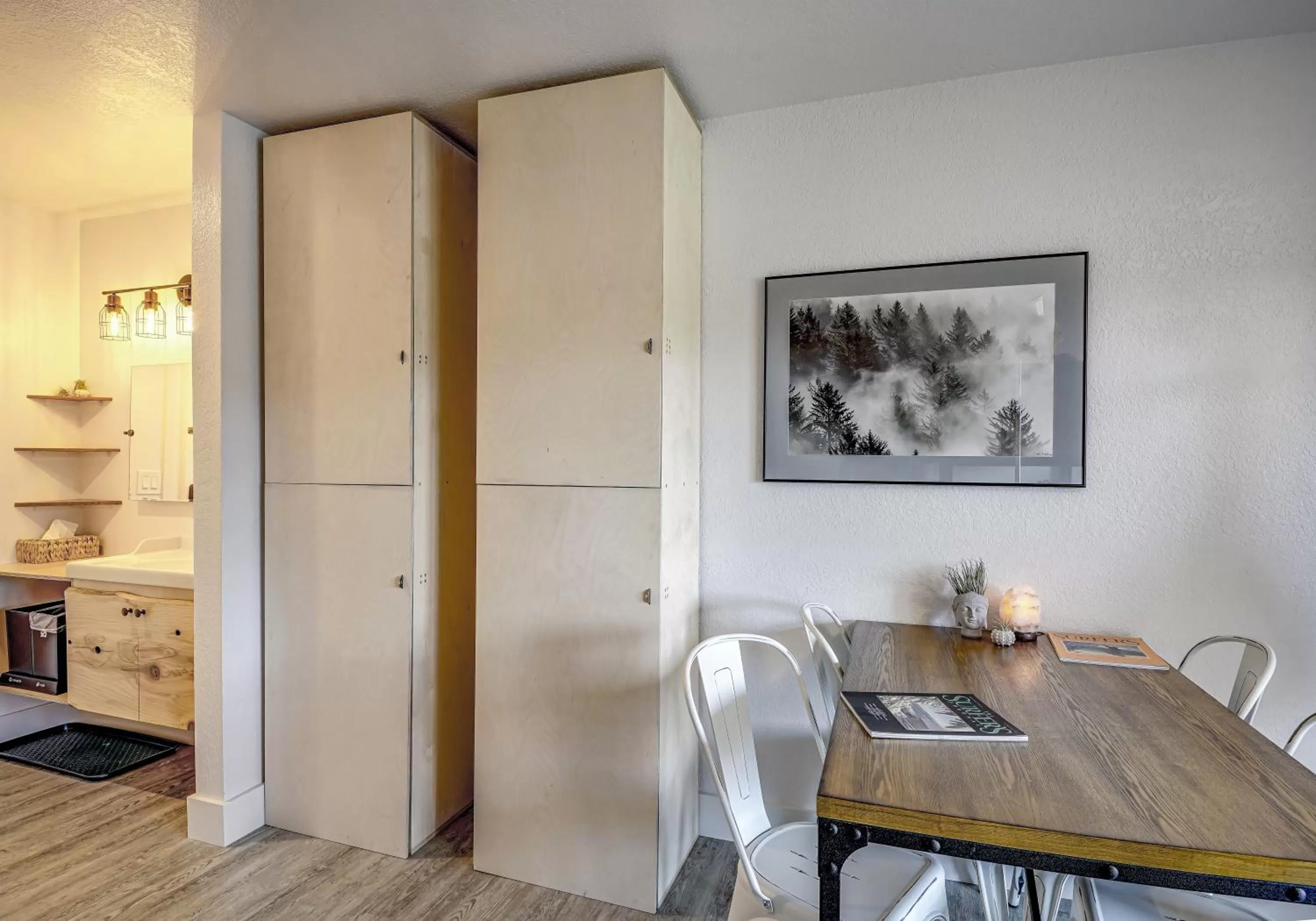 Living room in SCP Depoe Bay