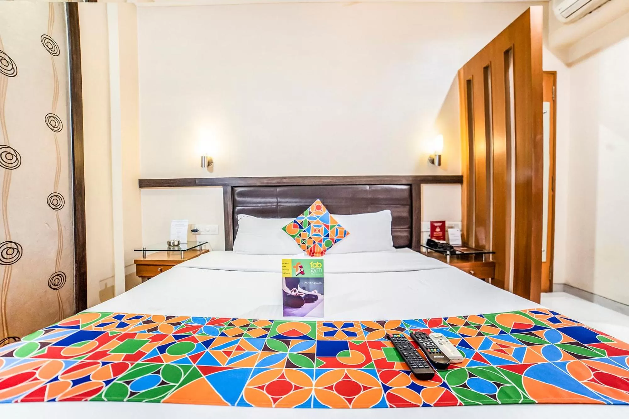 Bedroom, Bed in Rapid Lakme Executive Hotel