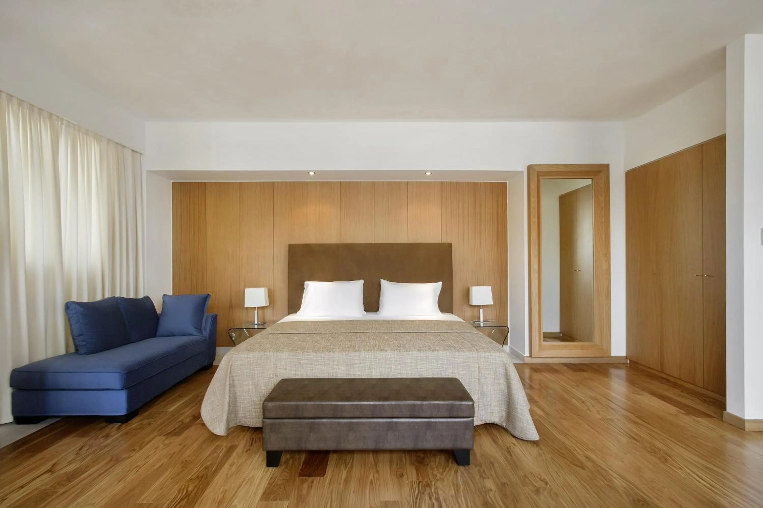 Bedroom, Bed in Daios Luxury Living